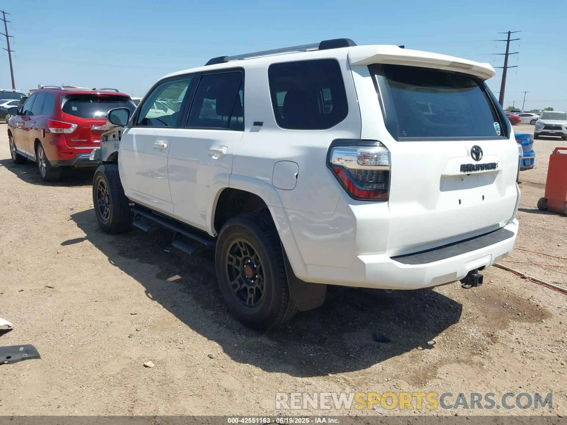 3 Photograph of a damaged car JTEMU5JR4P6169666 TOYOTA 4RUNNER 2023