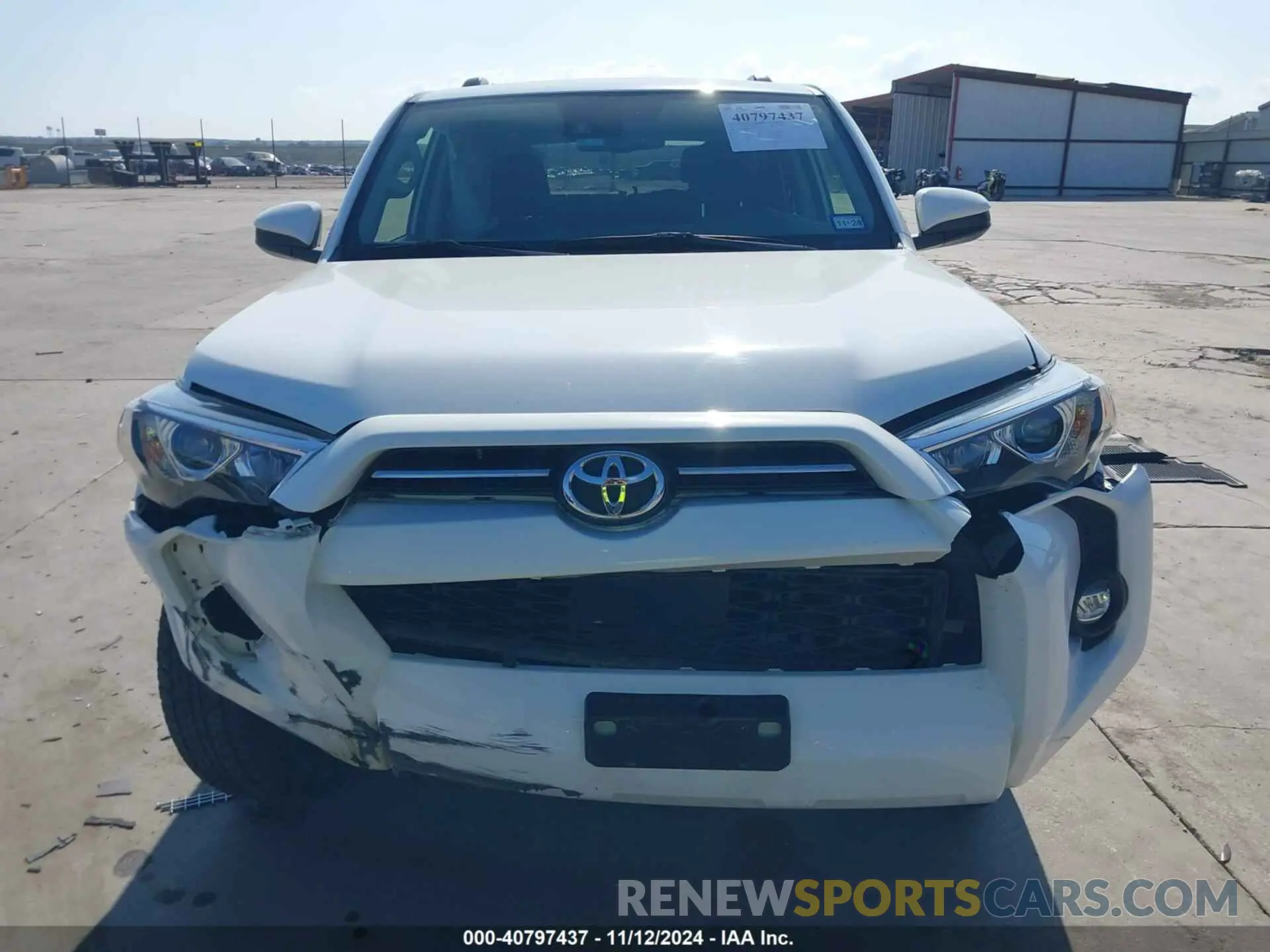 12 Photograph of a damaged car JTEMU5JR8P6090226 TOYOTA 4RUNNER 2023