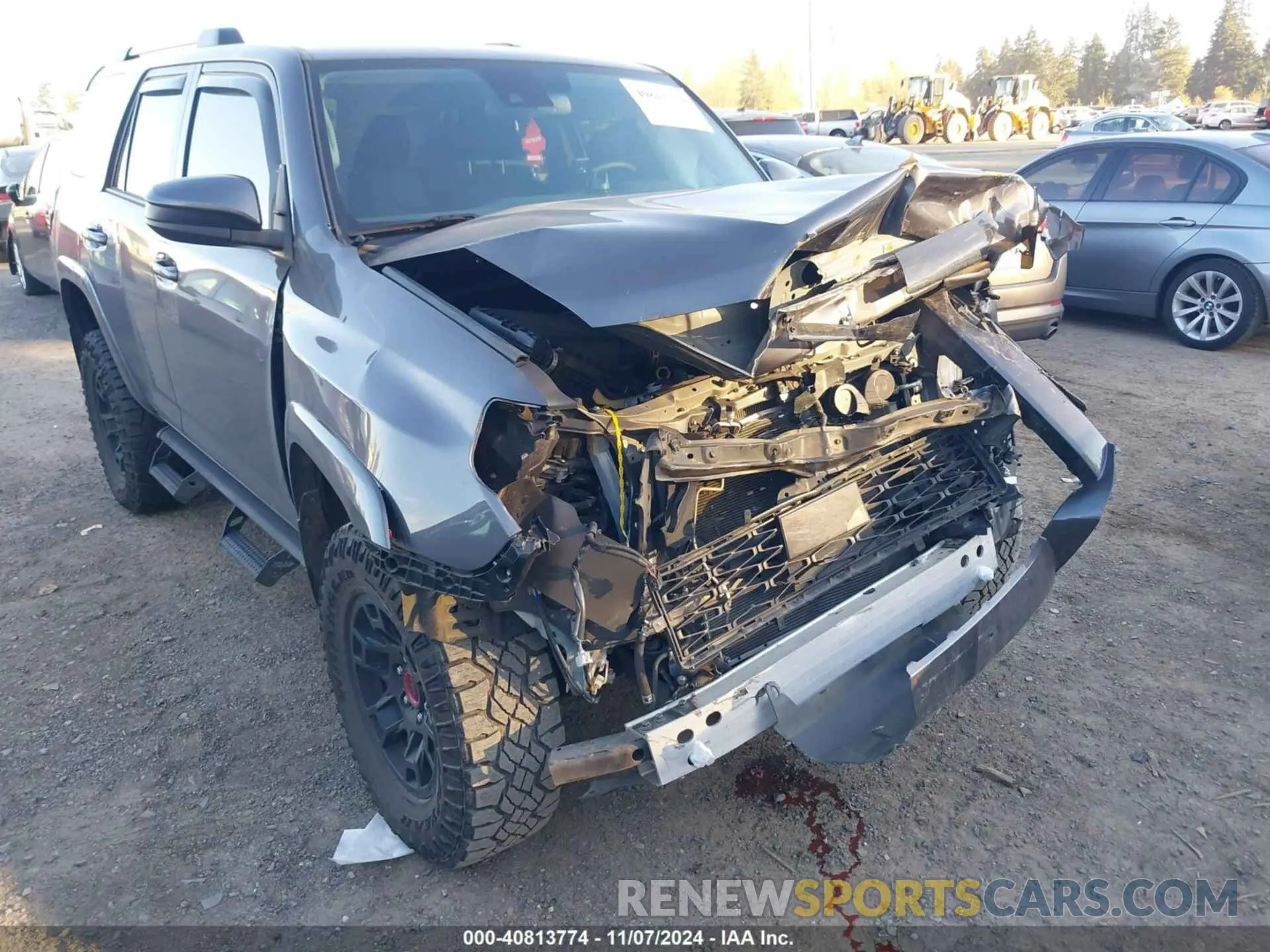 6 Photograph of a damaged car JTEMU5JR8P6099590 TOYOTA 4RUNNER 2023