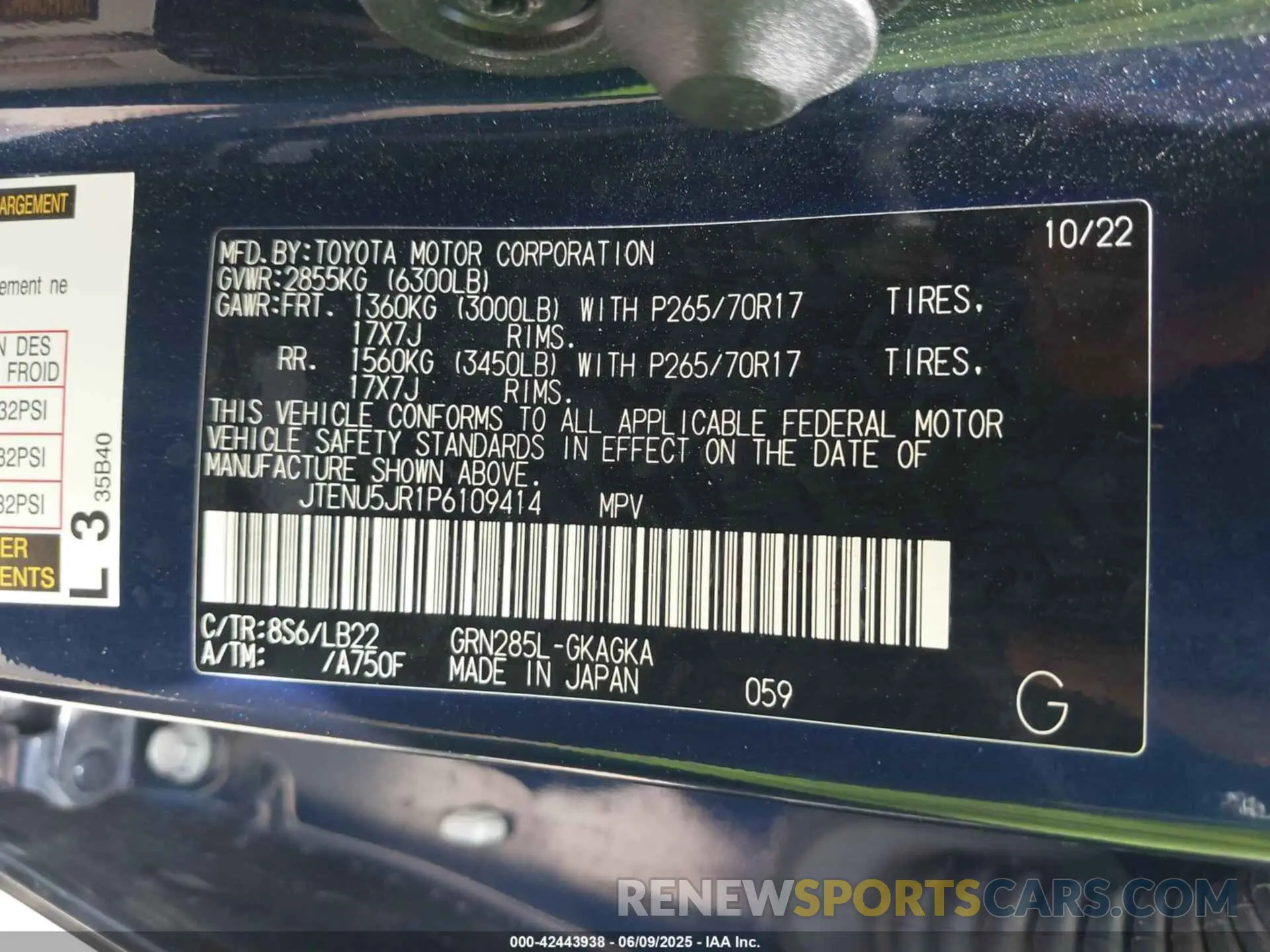 9 Photograph of a damaged car JTENU5JR1P6109414 TOYOTA 4RUNNER 2023