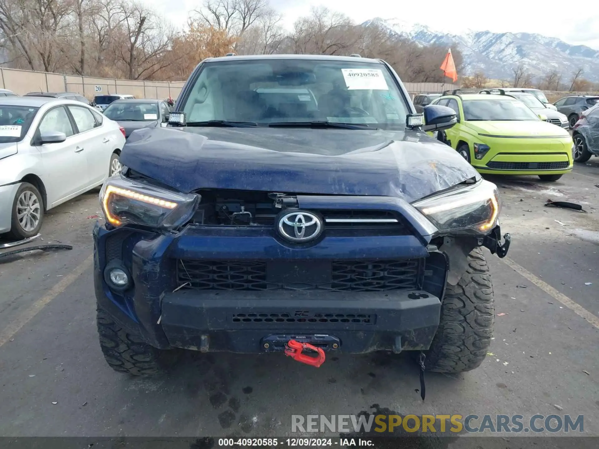 12 Фотография поврежденного автомобиля JTENU5JR3P6205514 TOYOTA 4RUNNER 2023