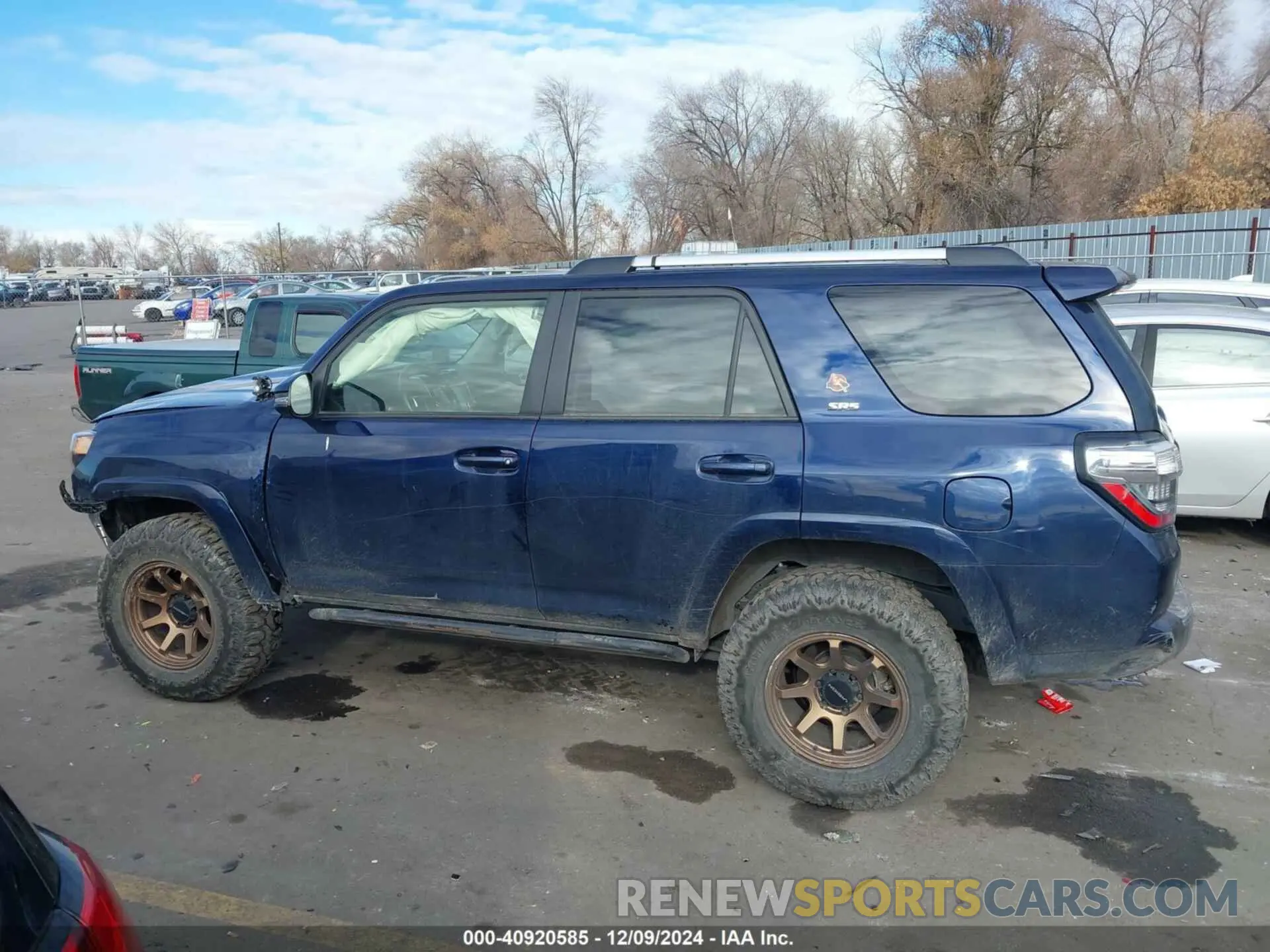14 Фотография поврежденного автомобиля JTENU5JR3P6205514 TOYOTA 4RUNNER 2023