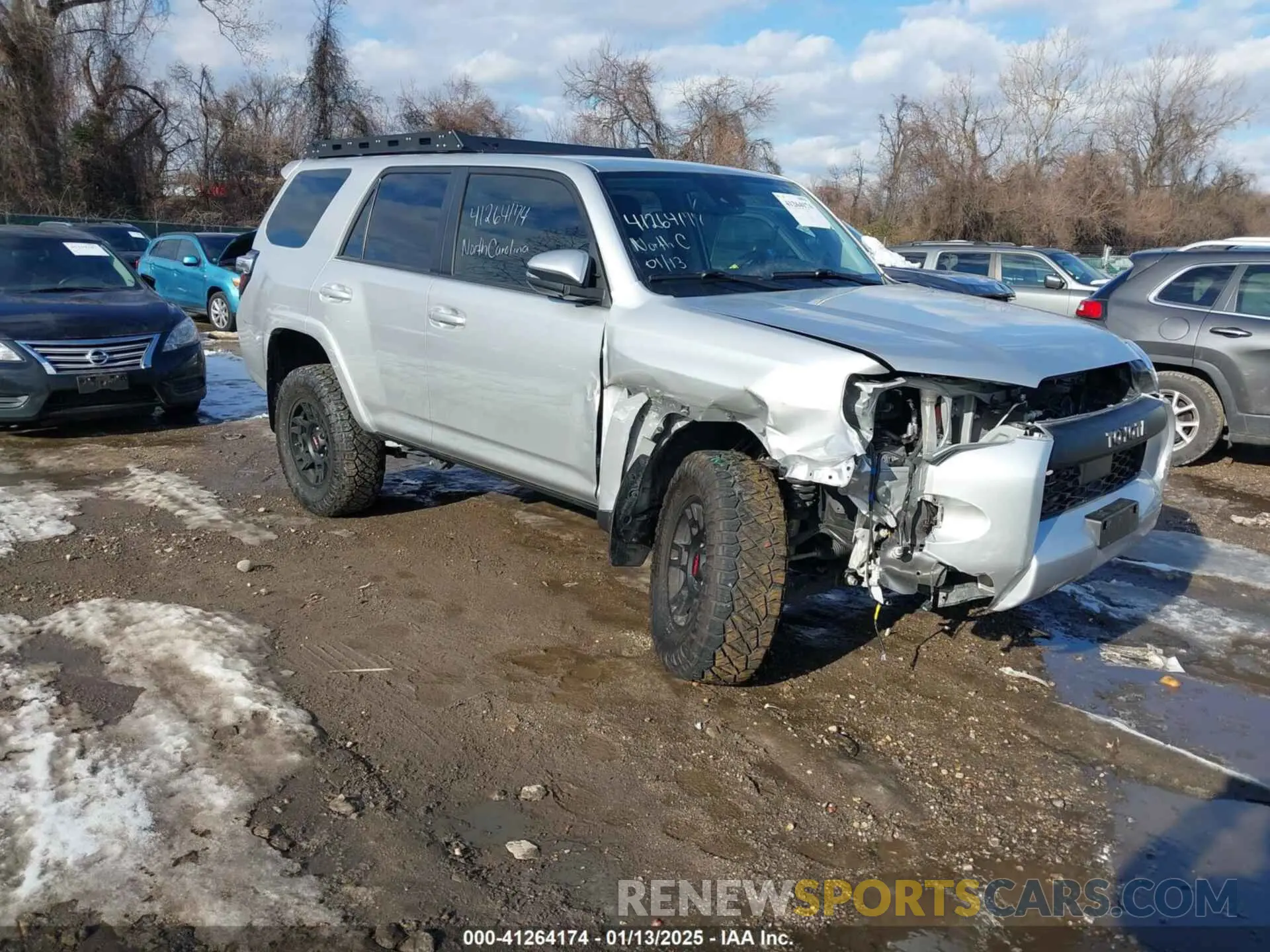 1 Фотография поврежденного автомобиля JTENU5JR6P6196873 TOYOTA 4RUNNER 2023