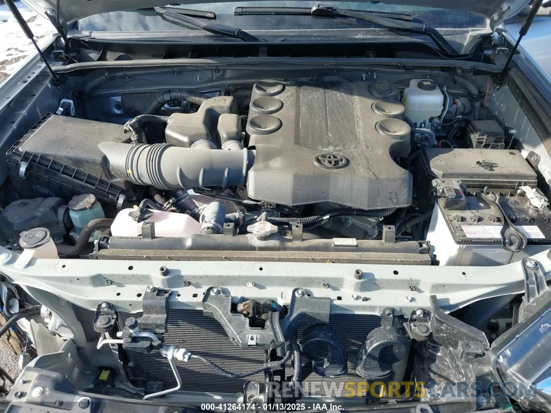 10 Фотография поврежденного автомобиля JTENU5JR6P6196873 TOYOTA 4RUNNER 2023