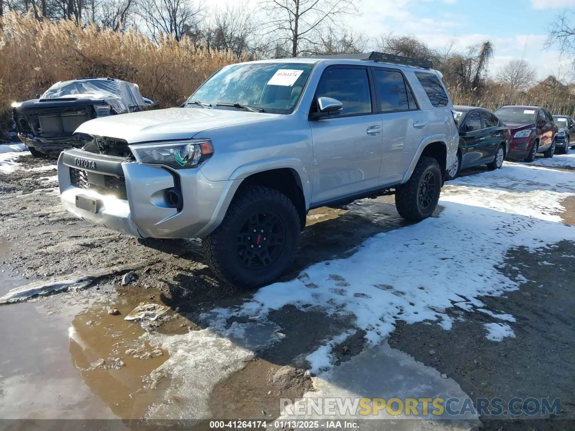 2 Фотография поврежденного автомобиля JTENU5JR6P6196873 TOYOTA 4RUNNER 2023