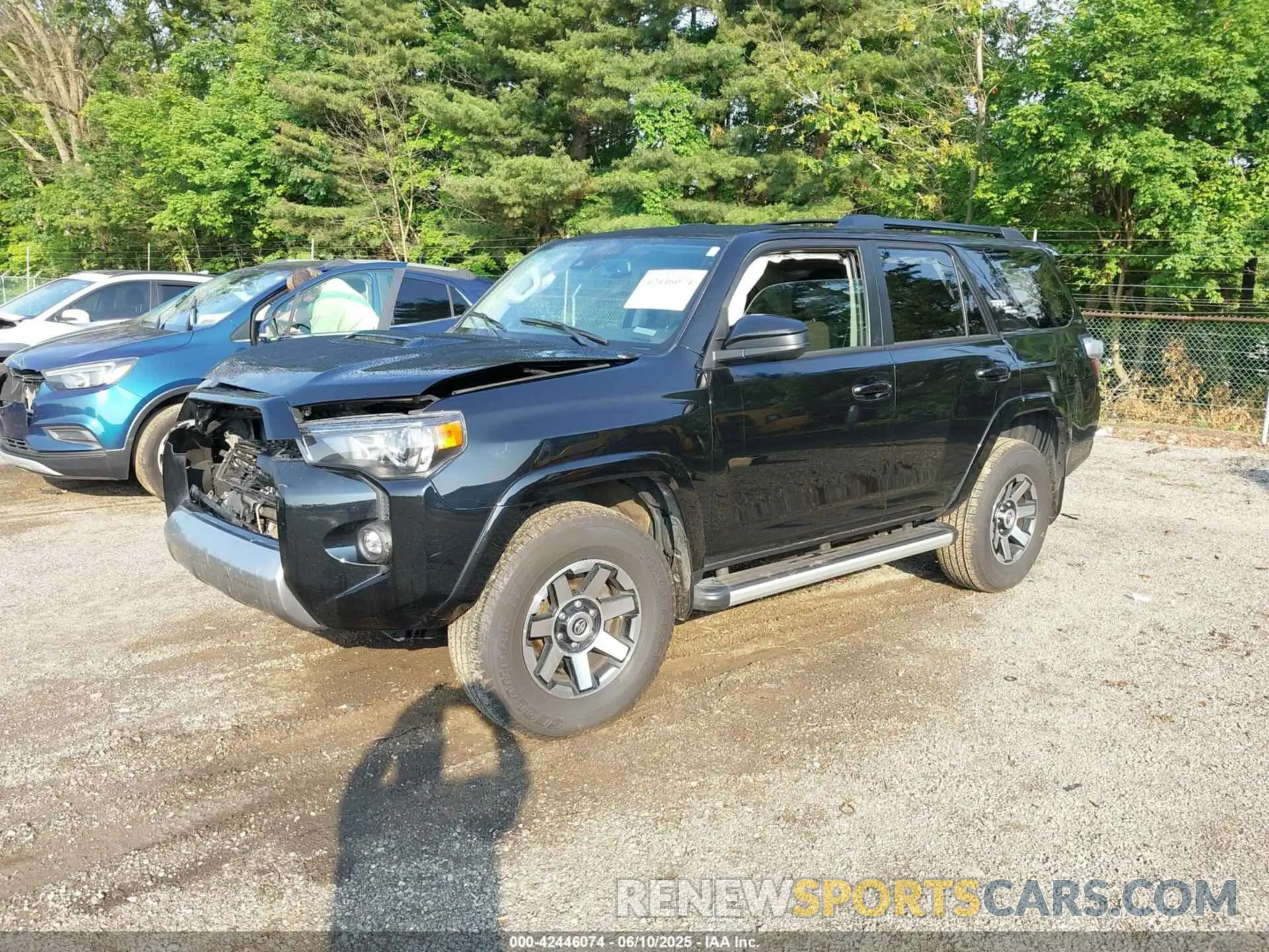 2 Photograph of a damaged car JTEPU5JR8P6089848 TOYOTA 4RUNNER 2023