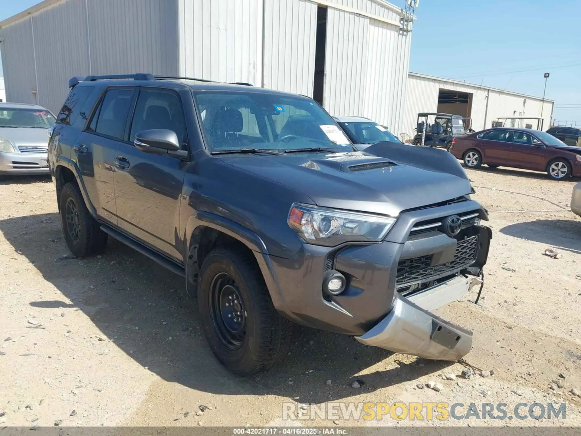 1 Фотография поврежденного автомобиля JTERU5JR1P6202743 TOYOTA 4RUNNER 2023