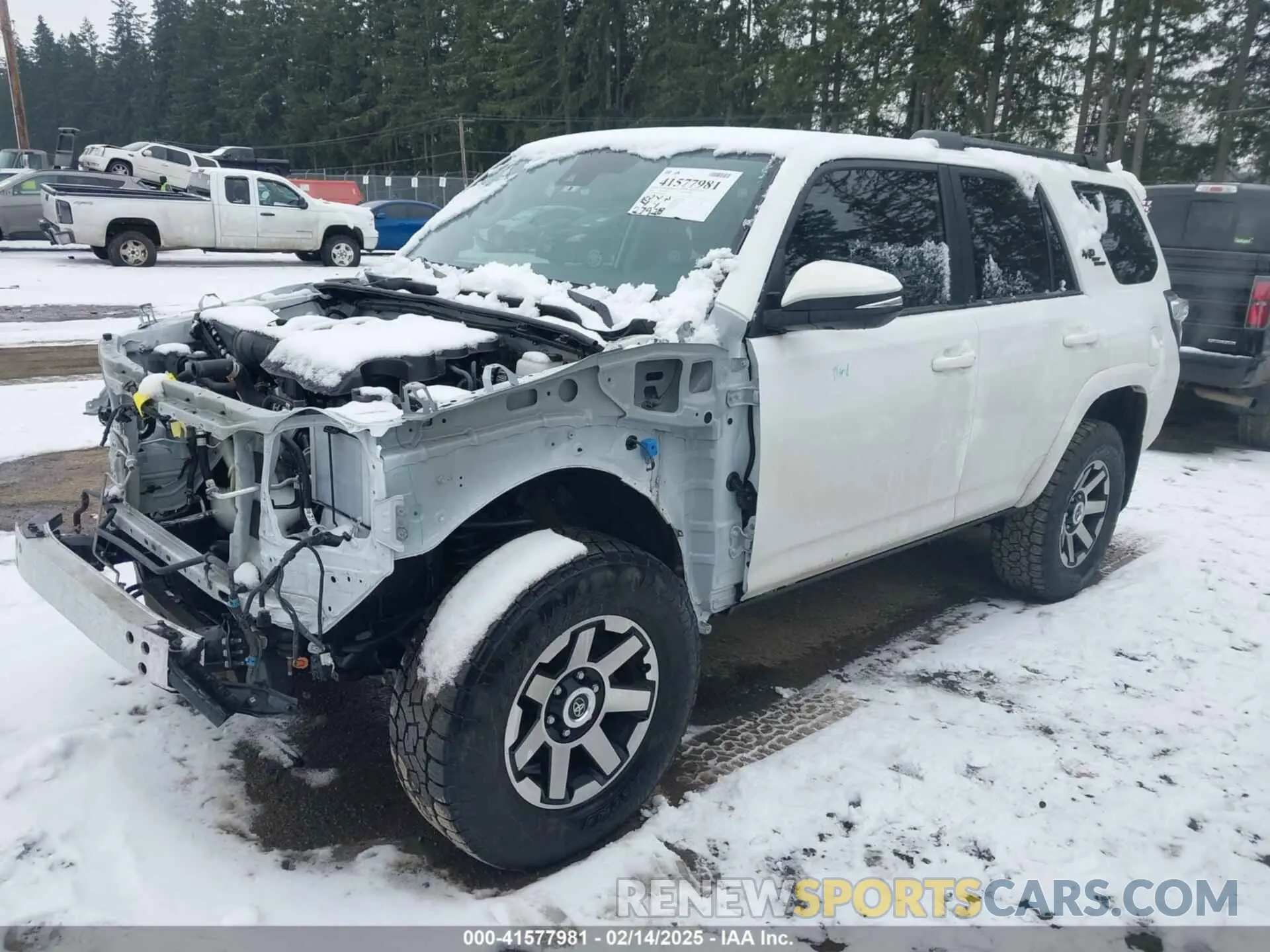 2 Фотография поврежденного автомобиля JTERU5JR2P6173804 TOYOTA 4RUNNER 2023