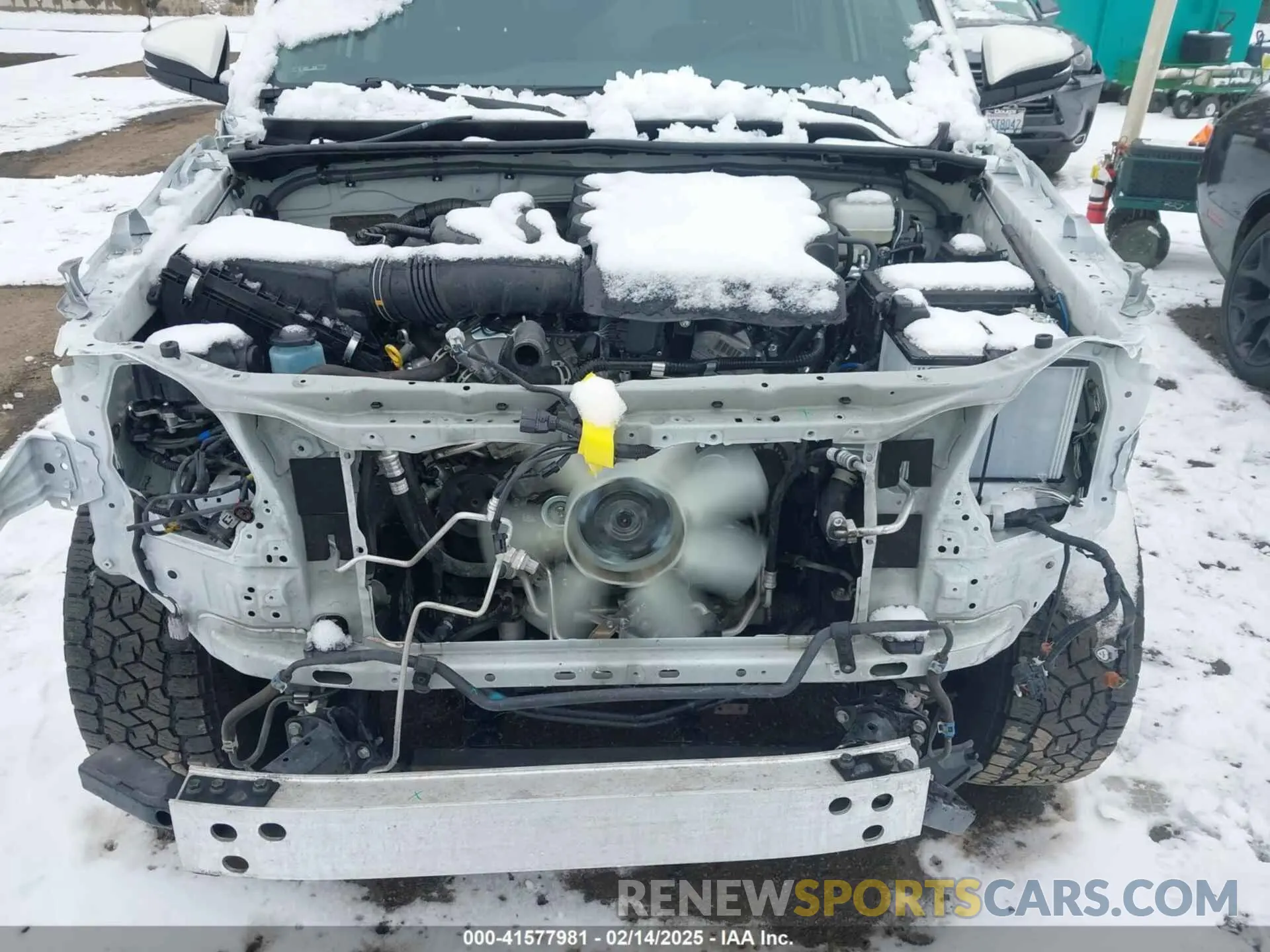 6 Фотография поврежденного автомобиля JTERU5JR2P6173804 TOYOTA 4RUNNER 2023