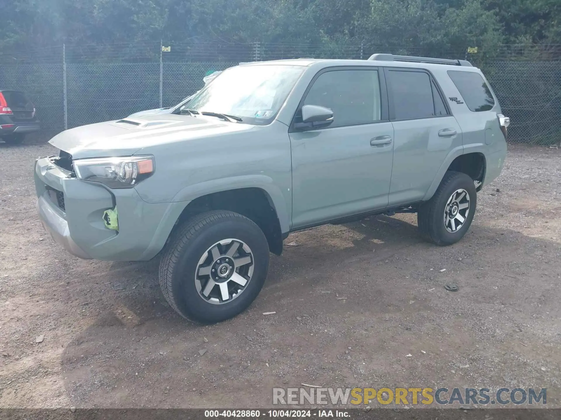 2 Фотография поврежденного автомобиля JTERU5JR4P6153389 TOYOTA 4RUNNER 2023