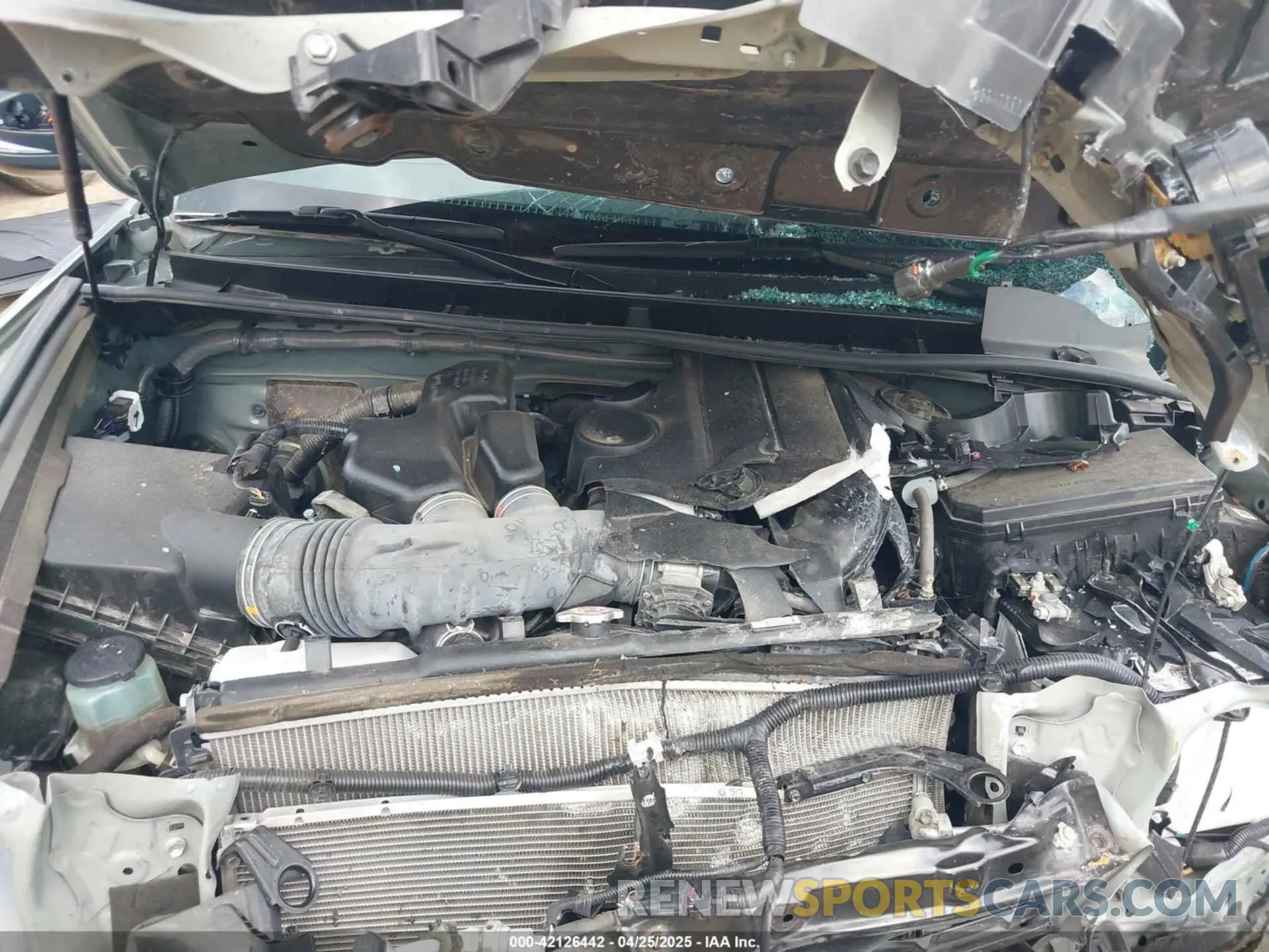 10 Photograph of a damaged car JTERU5JR6P6167259 TOYOTA 4RUNNER 2023