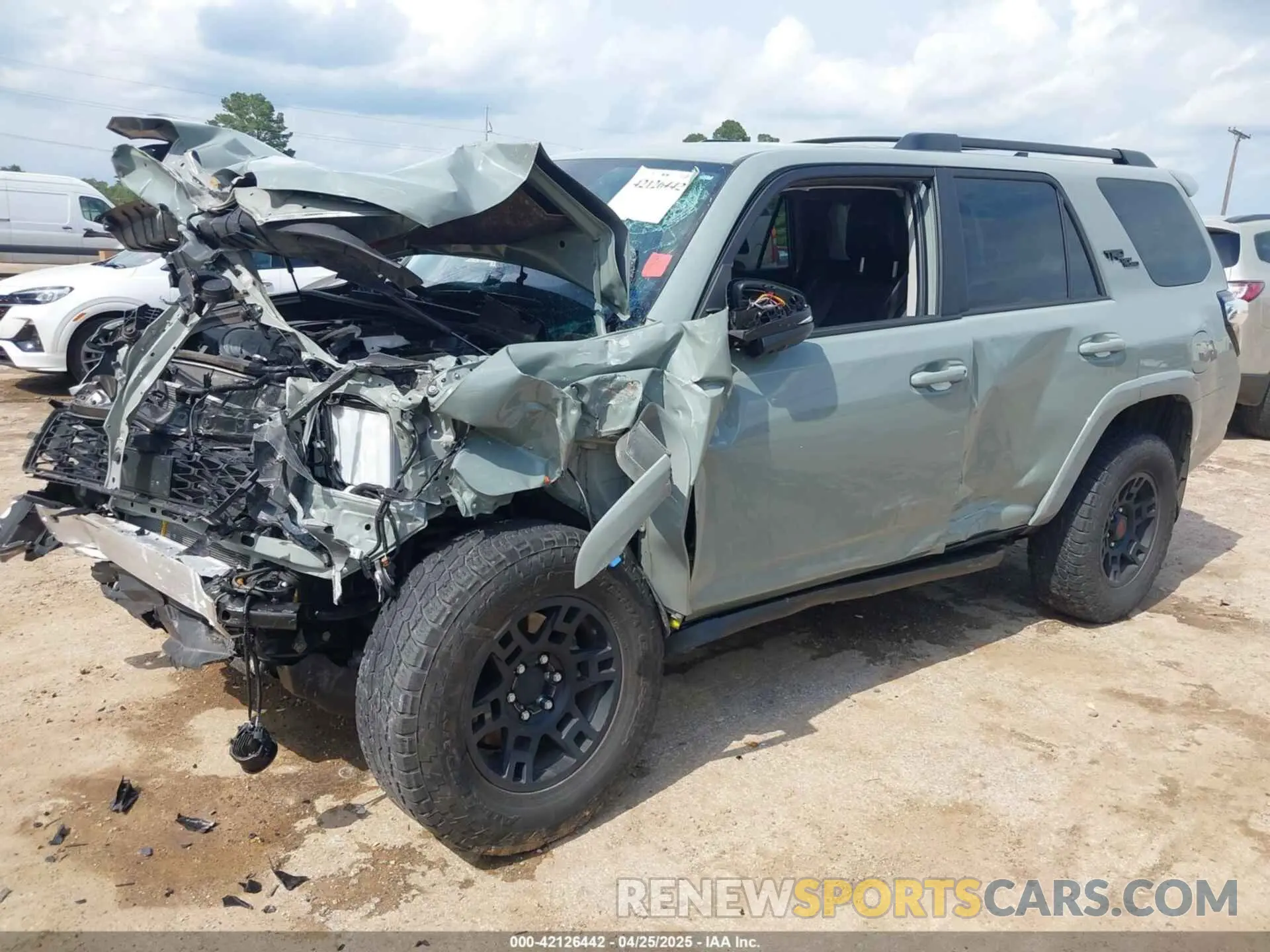 2 Photograph of a damaged car JTERU5JR6P6167259 TOYOTA 4RUNNER 2023