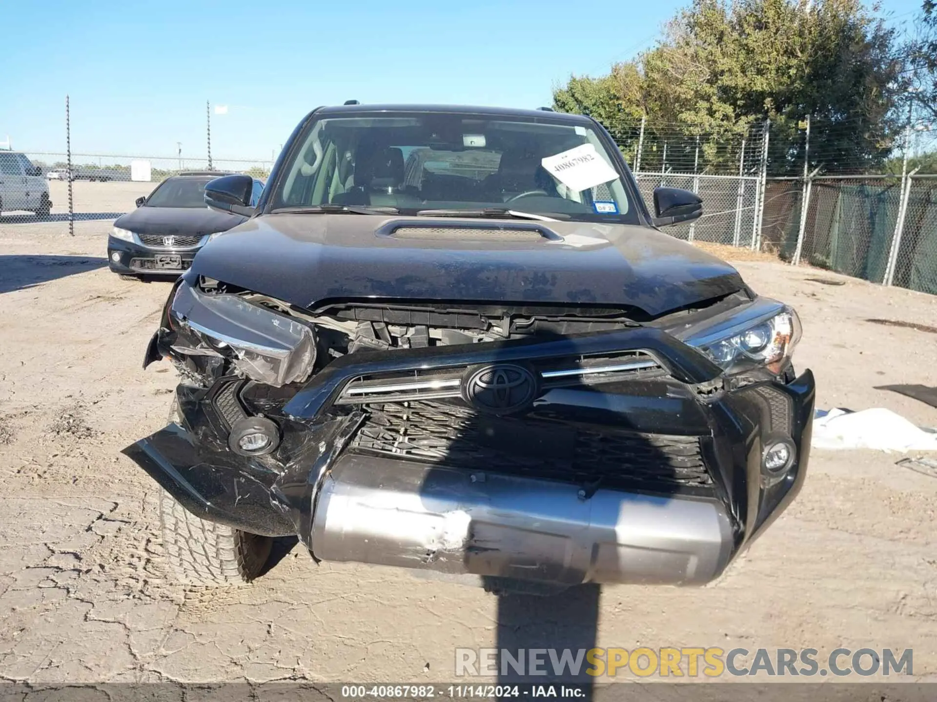 12 Фотография поврежденного автомобиля JTERU5JR8P6149586 TOYOTA 4RUNNER 2023