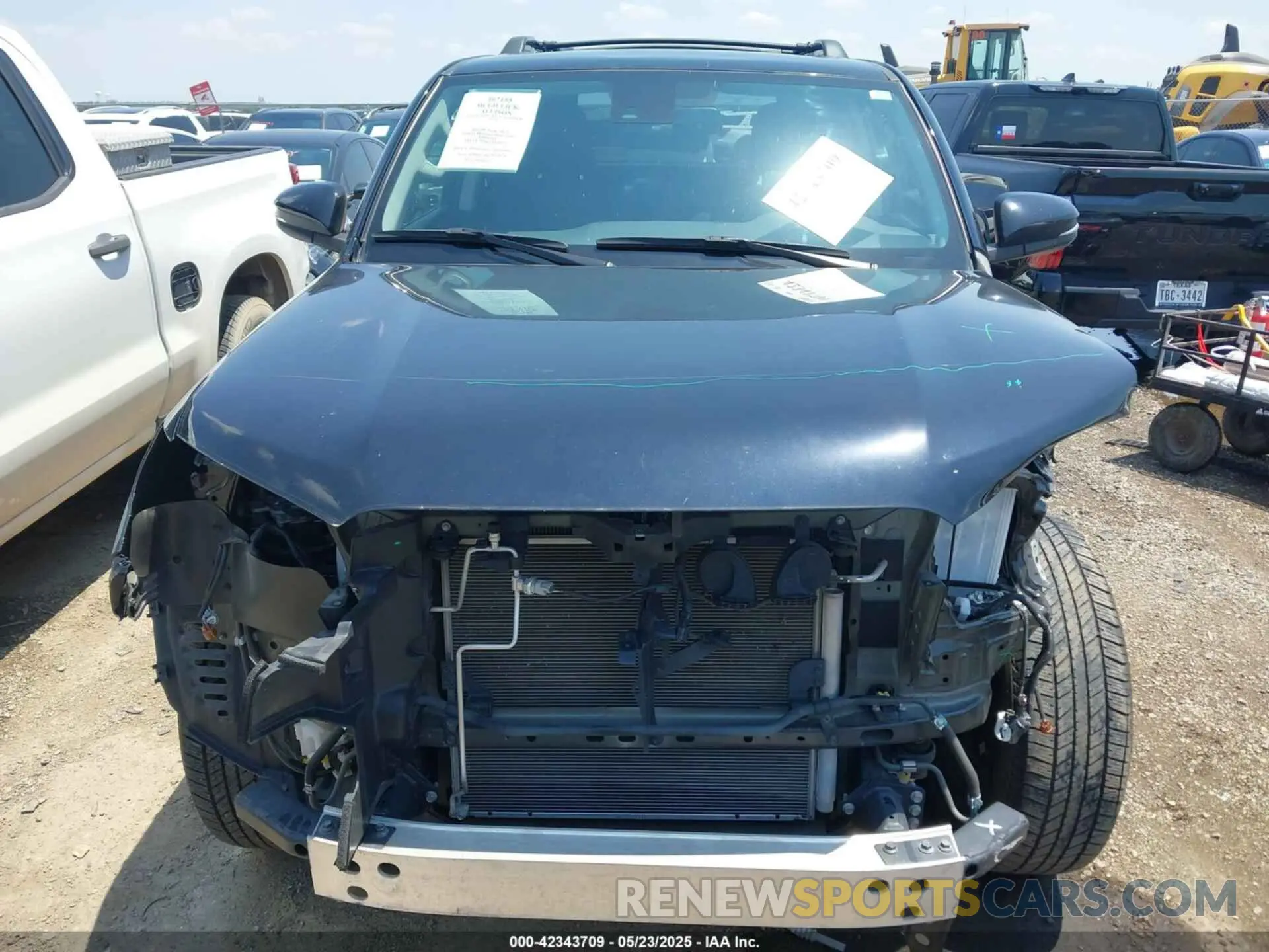 13 Photograph of a damaged car JTEUU5JR6P6143179 TOYOTA 4RUNNER 2023