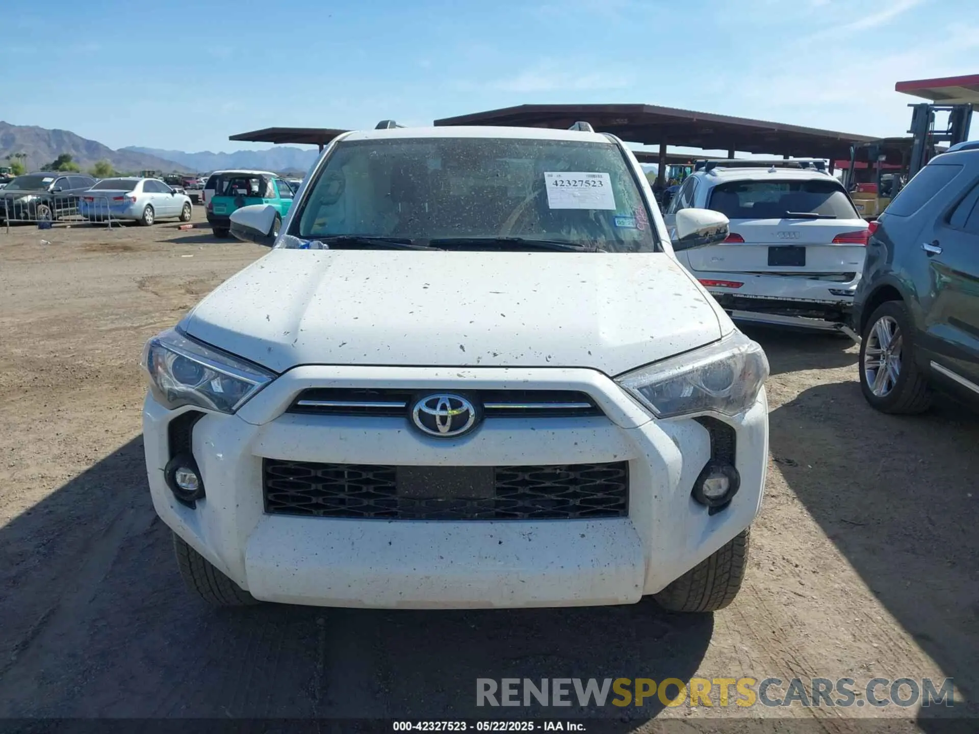 12 Photograph of a damaged car JTEEU5JR0R5313971 TOYOTA 4RUNNER 2024