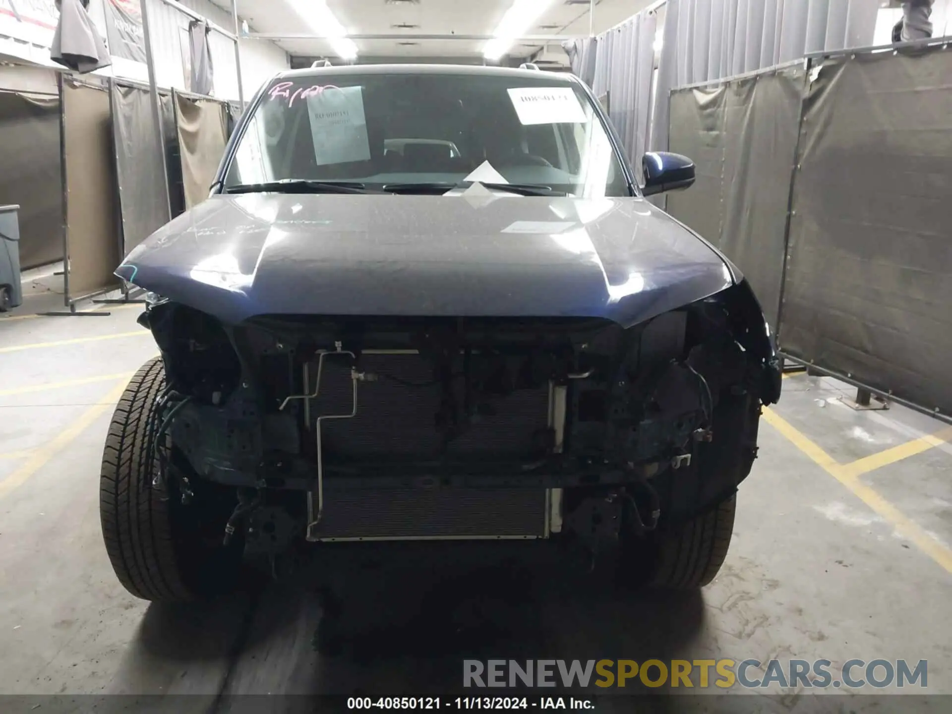 13 Фотография поврежденного автомобиля JTEEU5JR3R5316203 TOYOTA 4RUNNER 2024