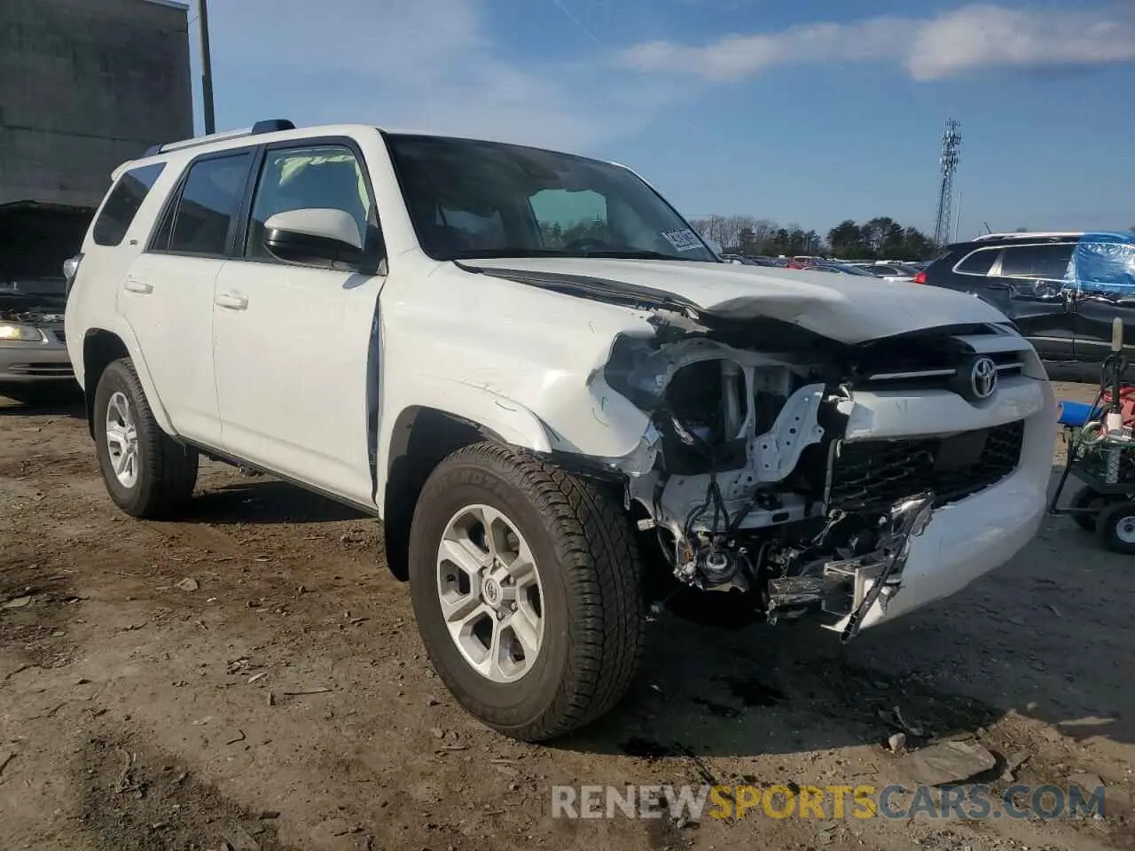 4 Фотография поврежденного автомобиля JTEEU5JR5R5311567 TOYOTA 4RUNNER 2024
