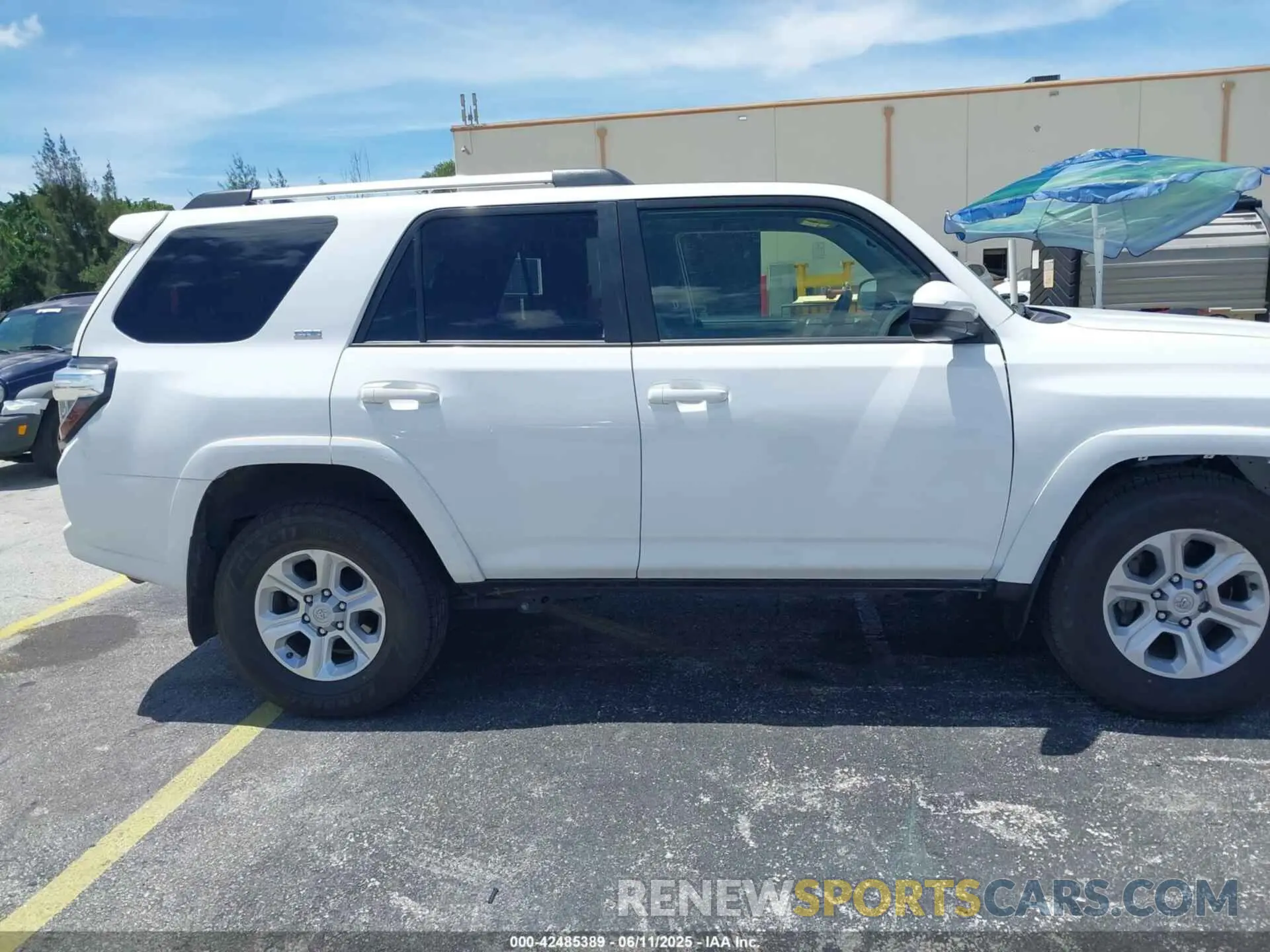 13 Photograph of a damaged car JTEEU5JR6R5310976 TOYOTA 4RUNNER 2024