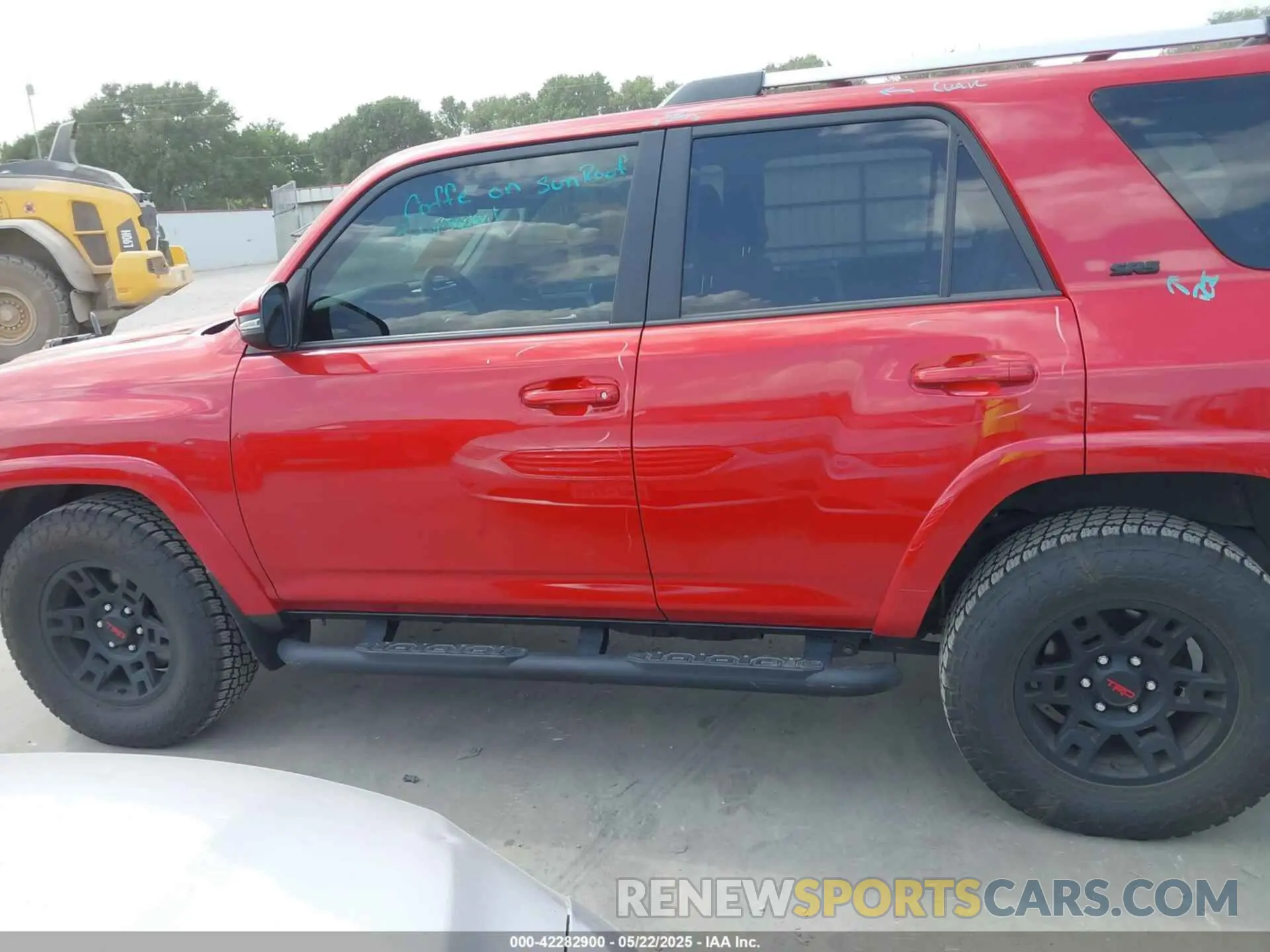 15 Фотография поврежденного автомобиля JTEFU5JR4R5305764 TOYOTA 4RUNNER 2024