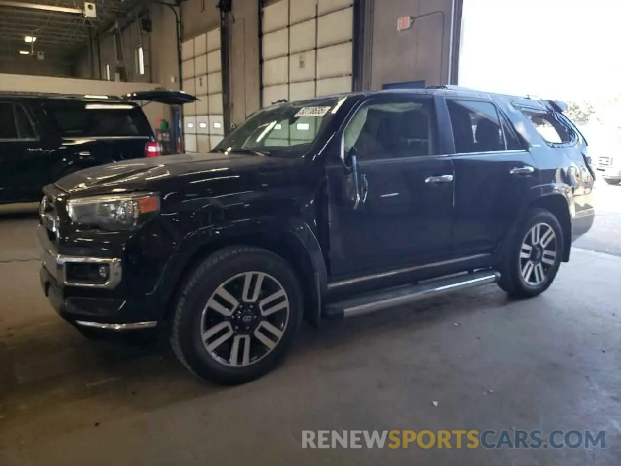 1 Фотография поврежденного автомобиля JTEKU5JR0R6277969 TOYOTA 4RUNNER 2024