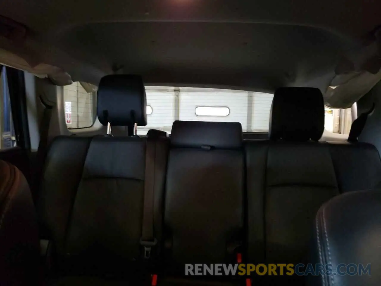 10 Фотография поврежденного автомобиля JTEKU5JR0R6277969 TOYOTA 4RUNNER 2024