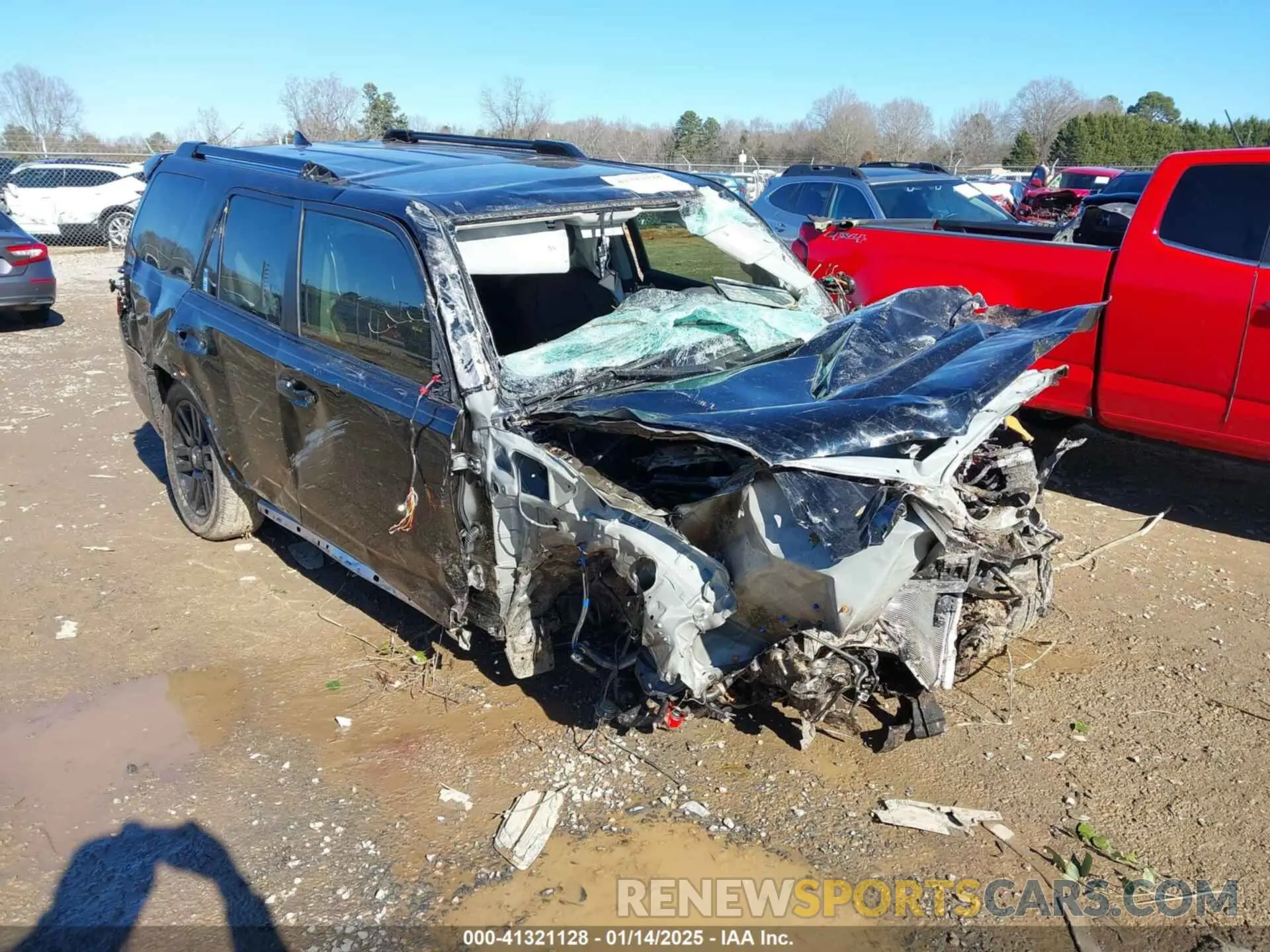 1 Фотография поврежденного автомобиля JTEKU5JR3R6246862 TOYOTA 4RUNNER 2024