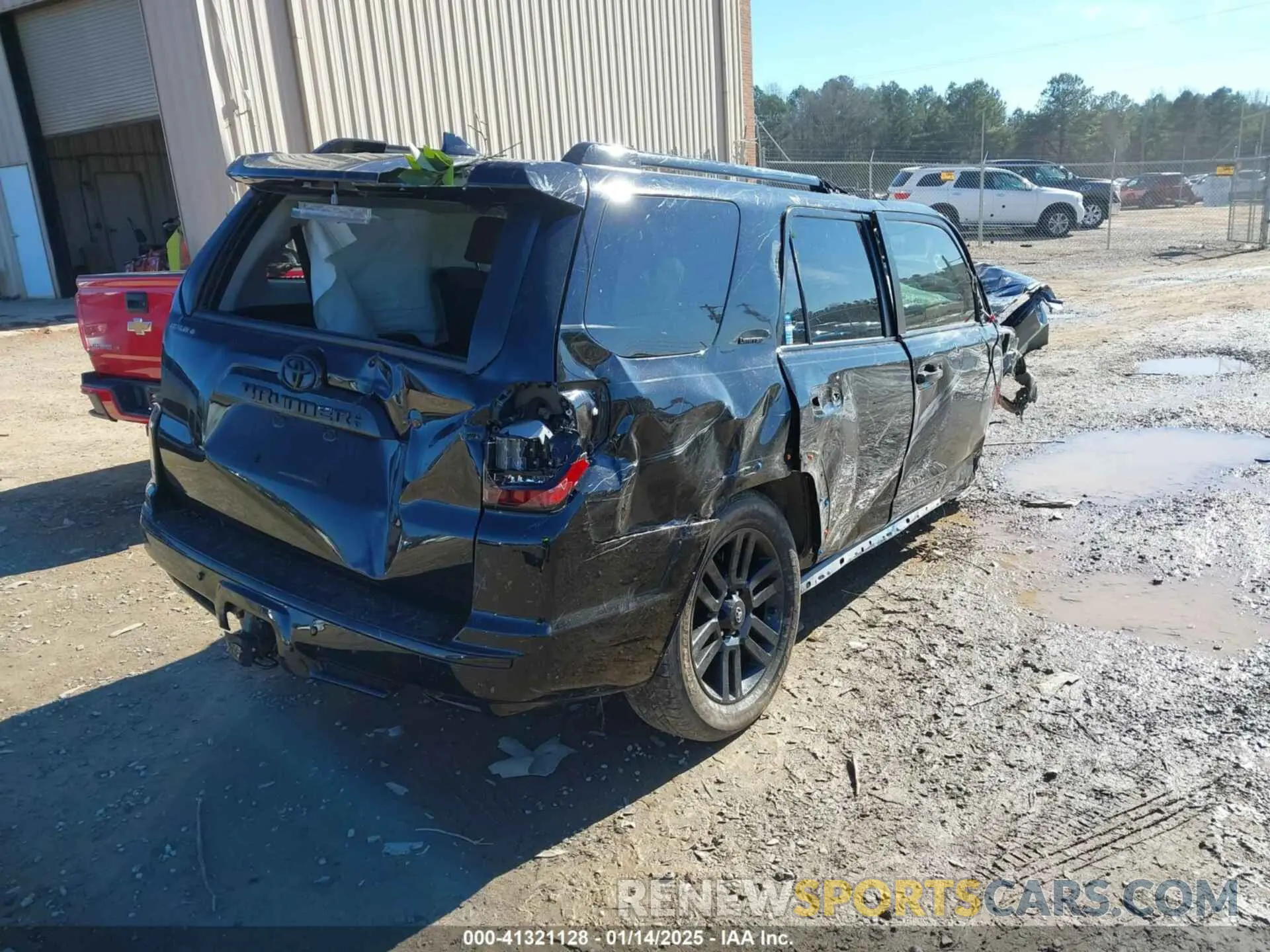 4 Фотография поврежденного автомобиля JTEKU5JR3R6246862 TOYOTA 4RUNNER 2024