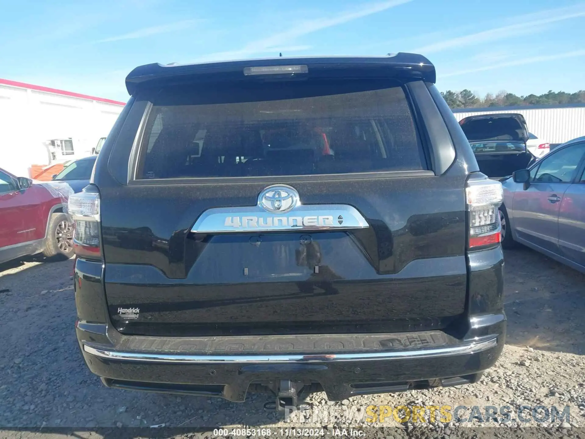 17 Photograph of a damaged car JTEKU5JR4R6265372 TOYOTA 4RUNNER 2024