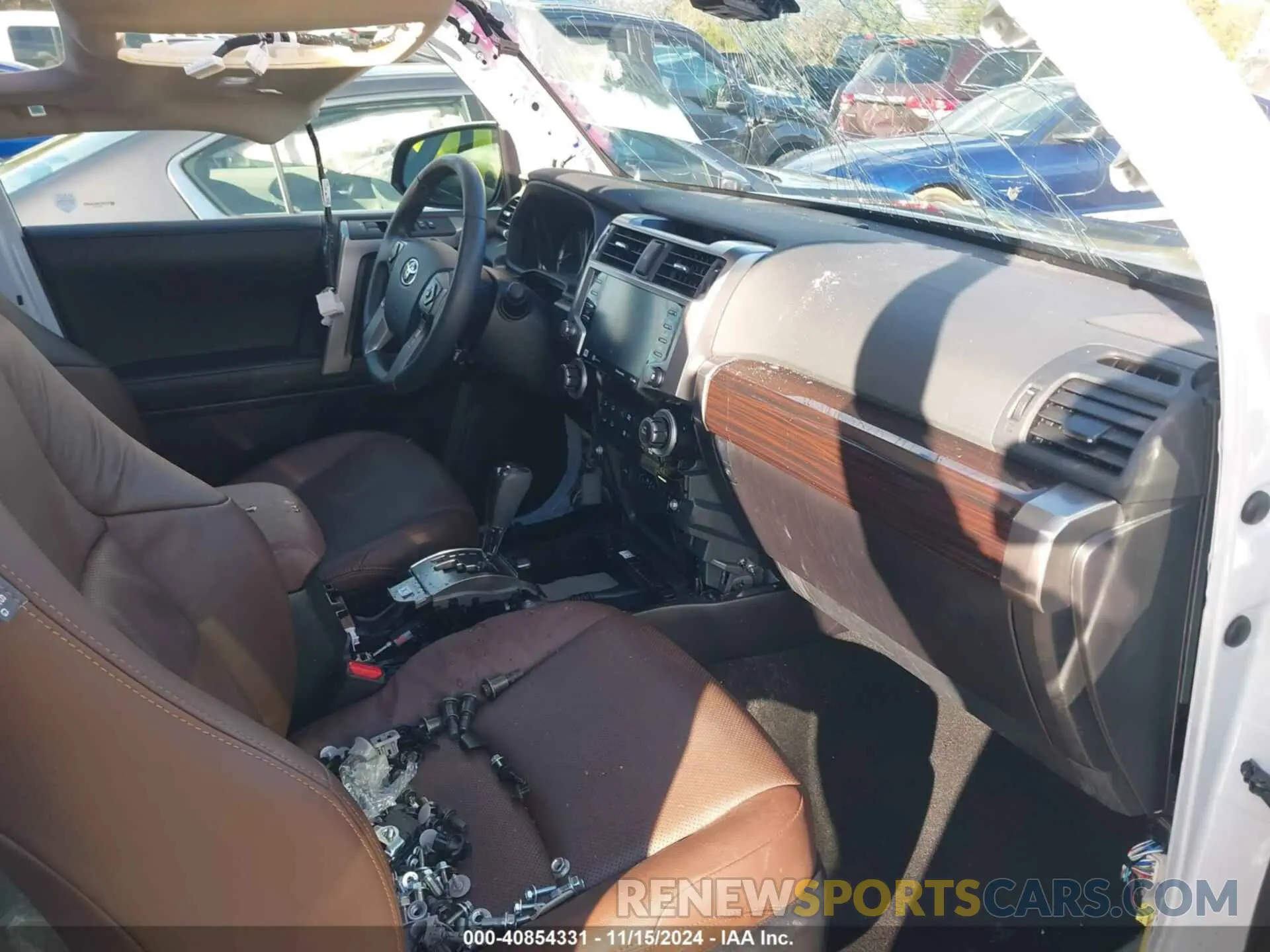 5 Фотография поврежденного автомобиля JTEKU5JR8R6253810 TOYOTA 4RUNNER 2024