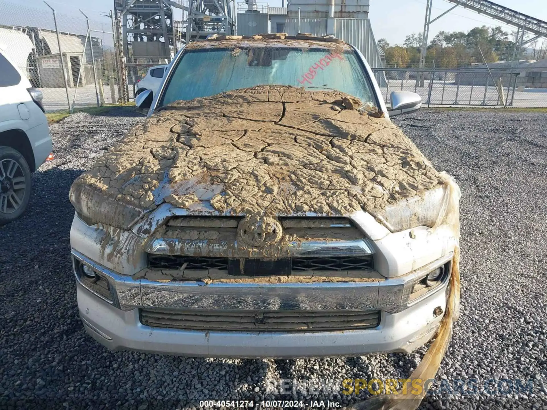 11 Photograph of a damaged car JTEKU5JRXR6289305 TOYOTA 4RUNNER 2024