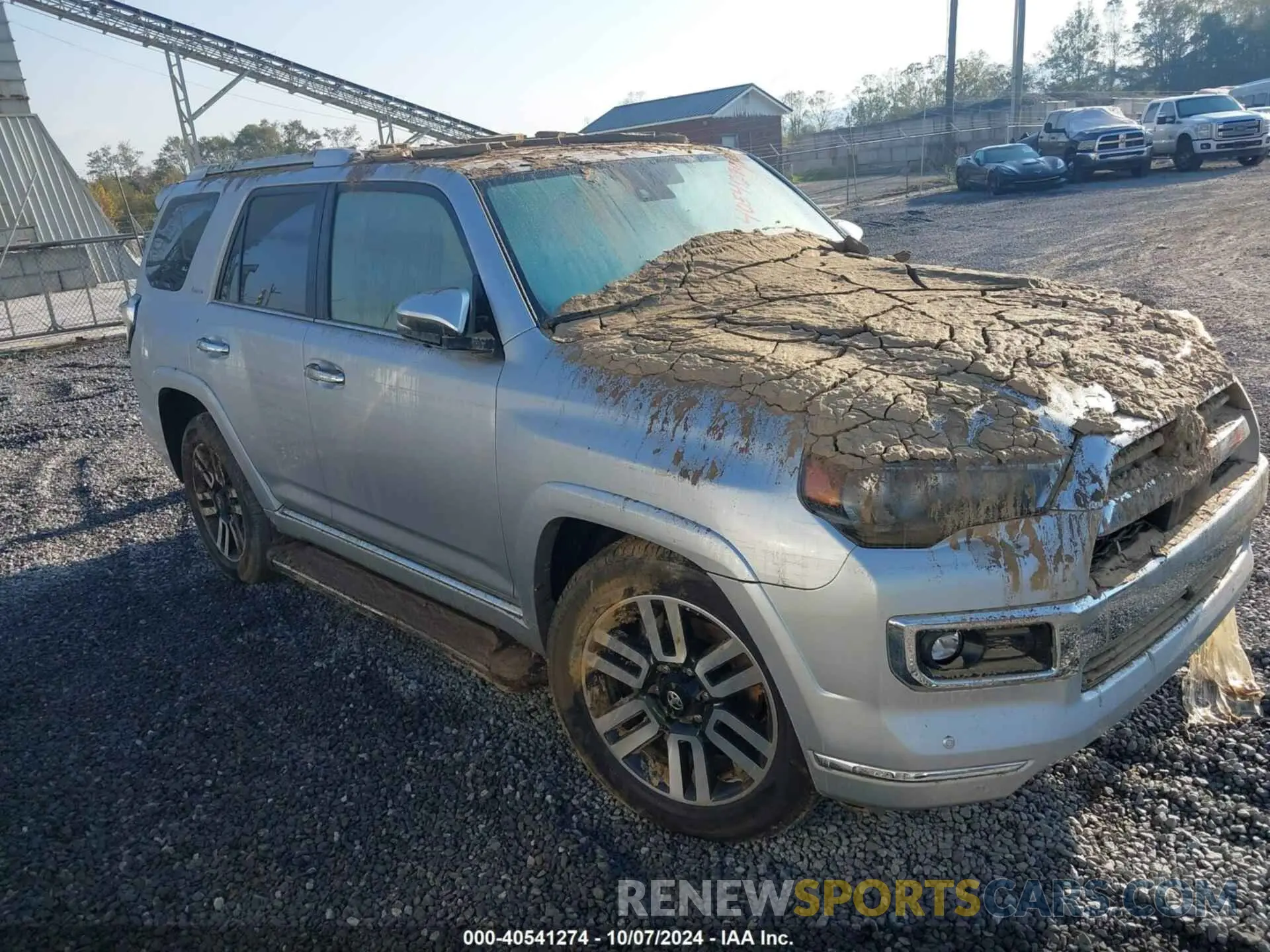 12 Photograph of a damaged car JTEKU5JRXR6289305 TOYOTA 4RUNNER 2024