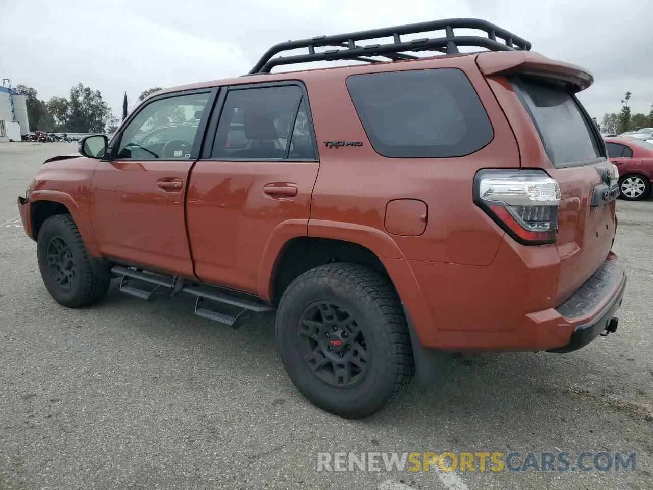 2 Photograph of a damaged car JTELU5JR0R6259444 TOYOTA 4RUNNER 2024