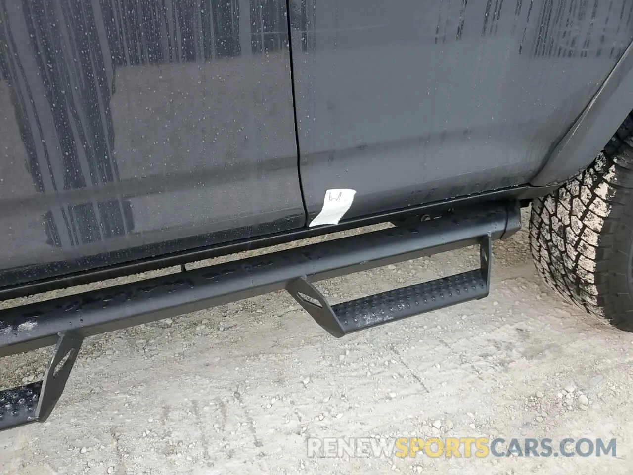 13 Photograph of a damaged car JTELU5JR4R6231503 TOYOTA 4RUNNER 2024