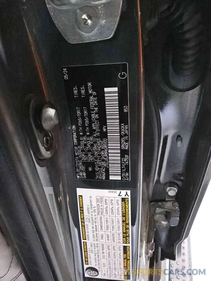 13 Фотография поврежденного автомобиля JTELU5JR8R6285922 TOYOTA 4RUNNER 2024