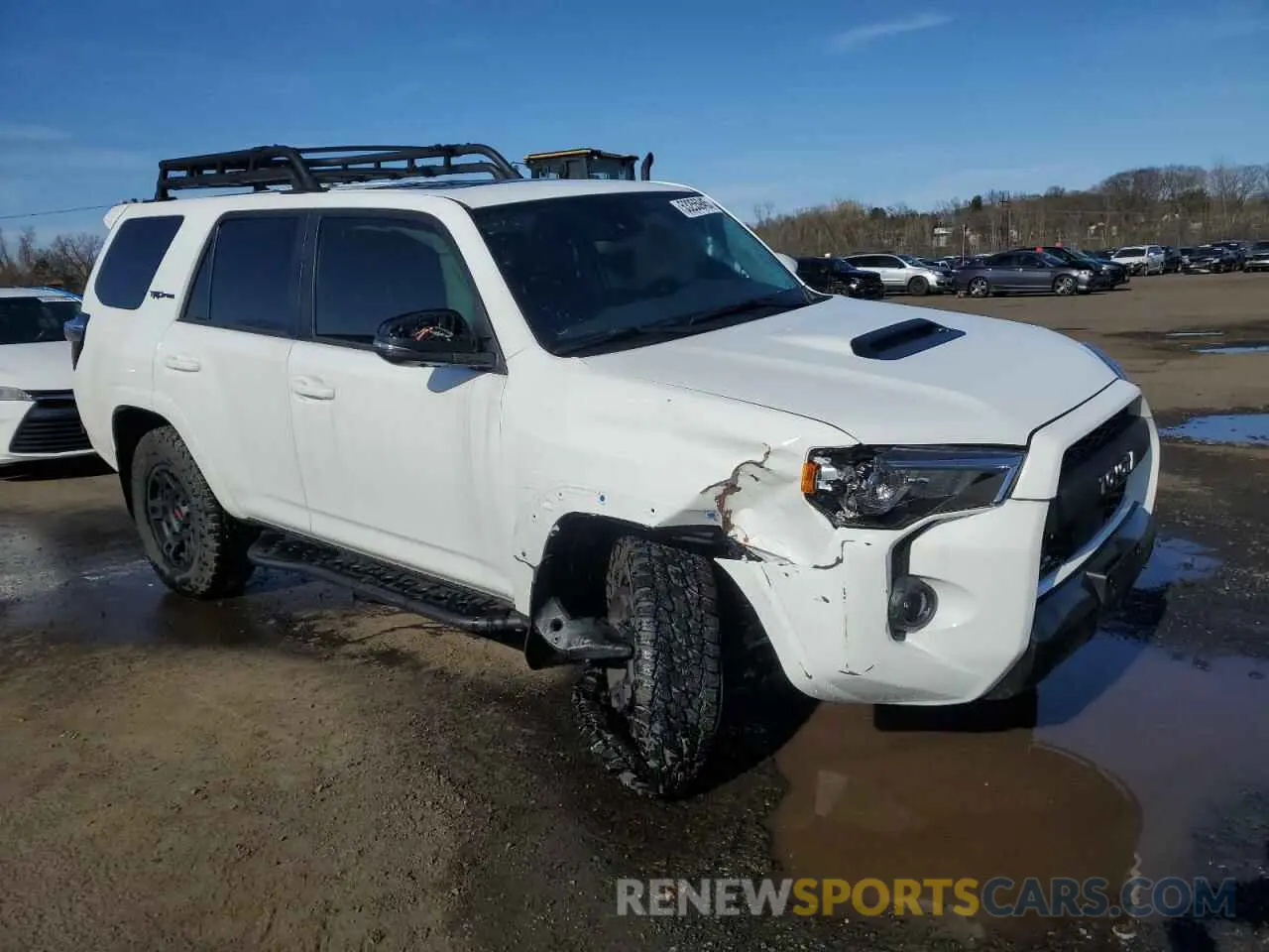 4 Photograph of a damaged car JTELU5JR9R6264061 TOYOTA 4RUNNER 2024