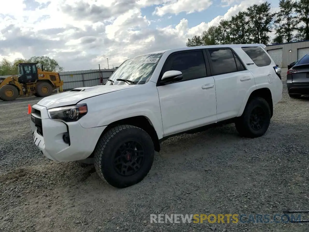 1 Photograph of a damaged car JTELU5JR9R6303909 TOYOTA 4RUNNER 2024