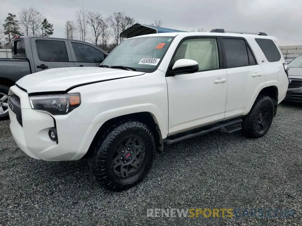 1 Photograph of a damaged car JTEMU5JR5R6224323 TOYOTA 4RUNNER 2024