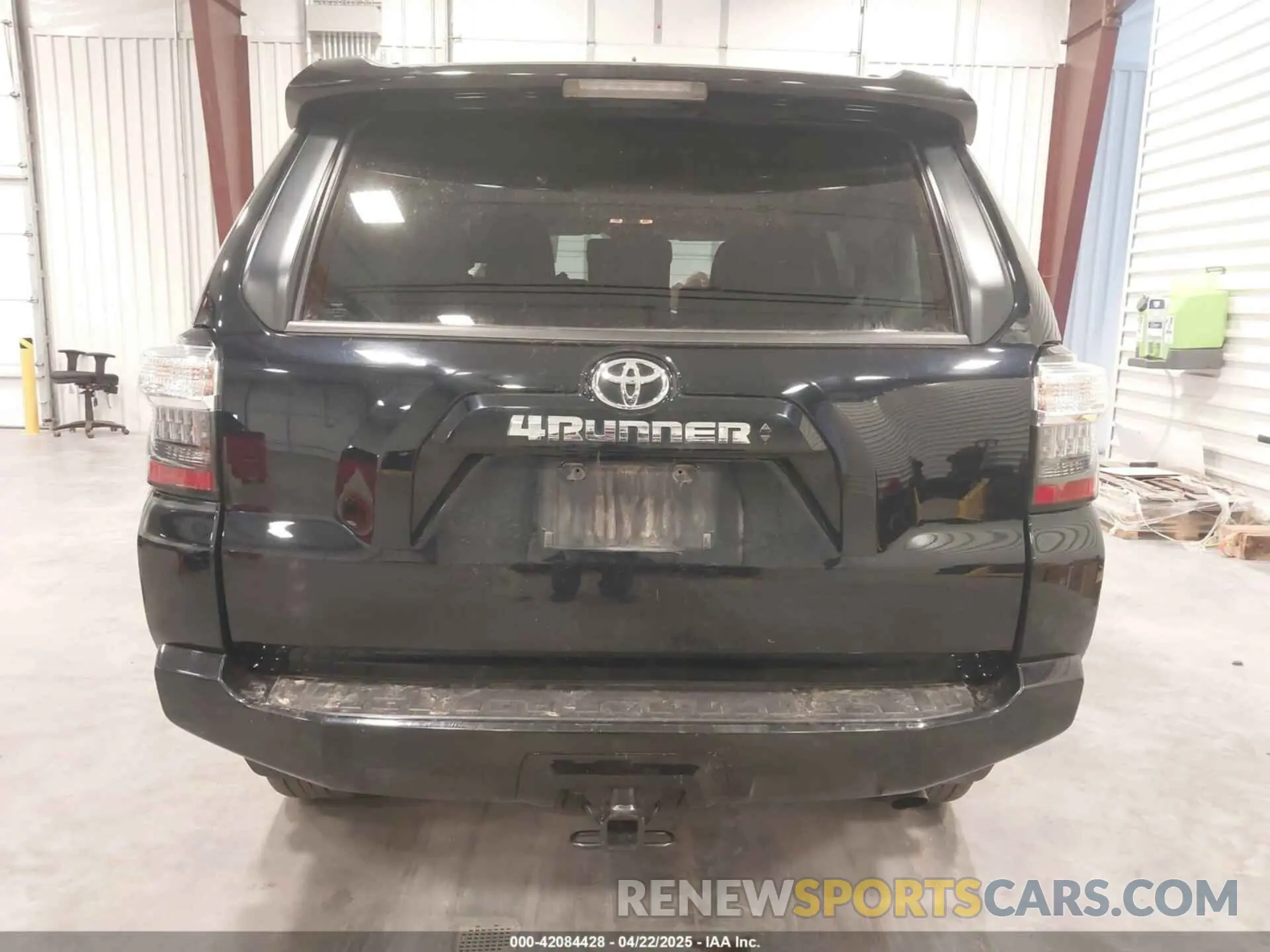 16 Фотография поврежденного автомобиля JTEMU5JR9R6253100 TOYOTA 4RUNNER 2024