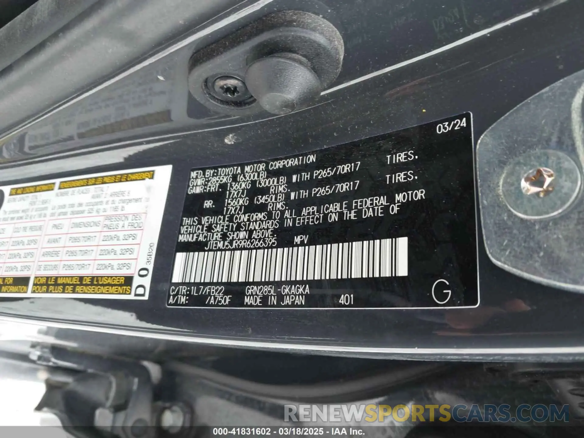 9 Photograph of a damaged car JTEMU5JR9R6266395 TOYOTA 4RUNNER 2024