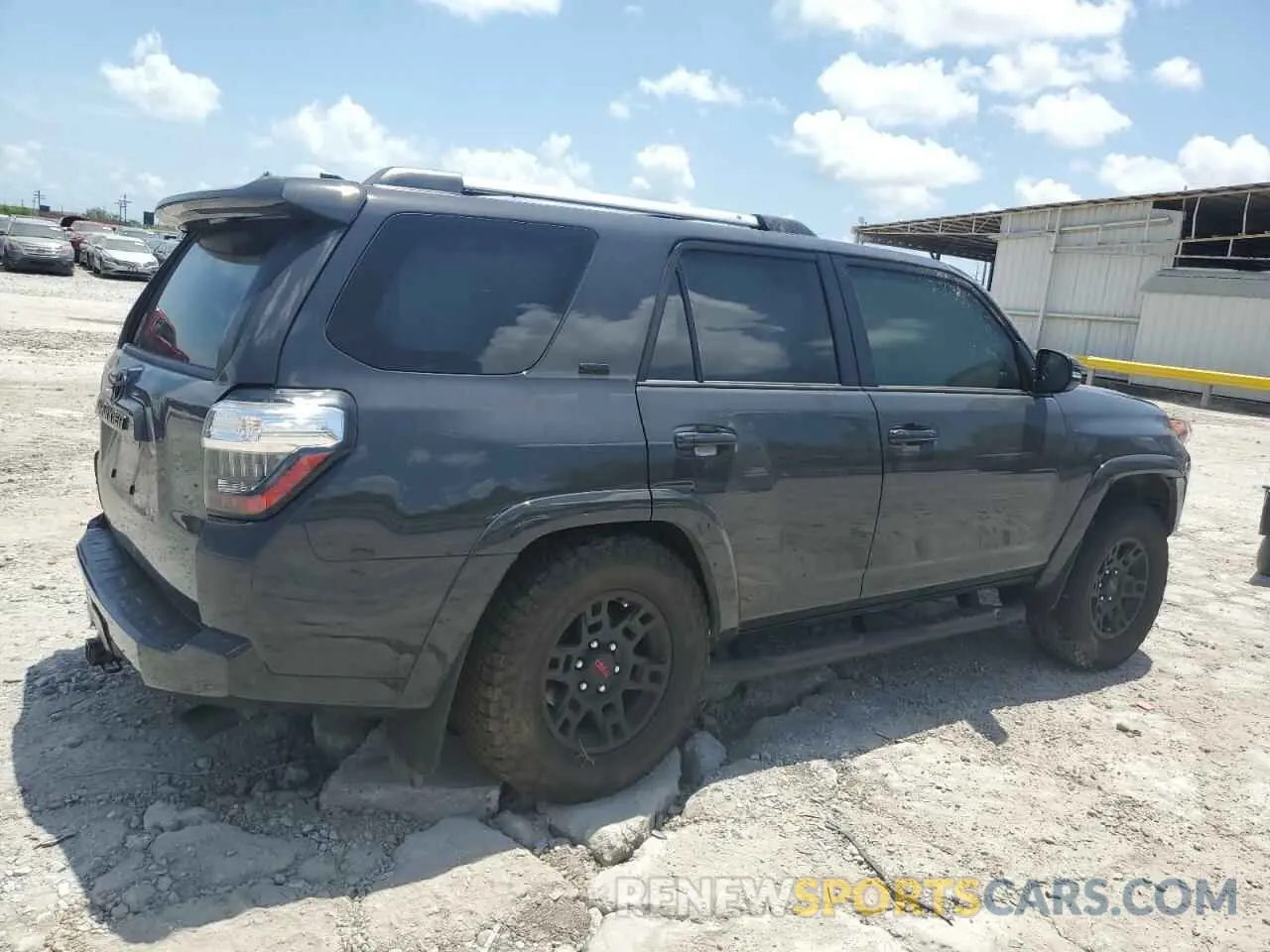 3 Photograph of a damaged car JTENU5JR2R6224669 TOYOTA 4RUNNER 2024