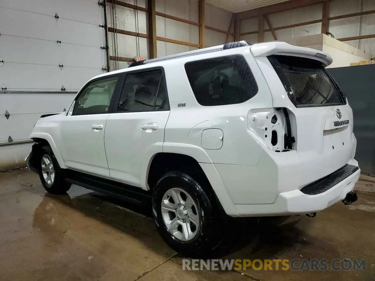 2 Photograph of a damaged car JTENU5JR6R6268772 TOYOTA 4RUNNER 2024