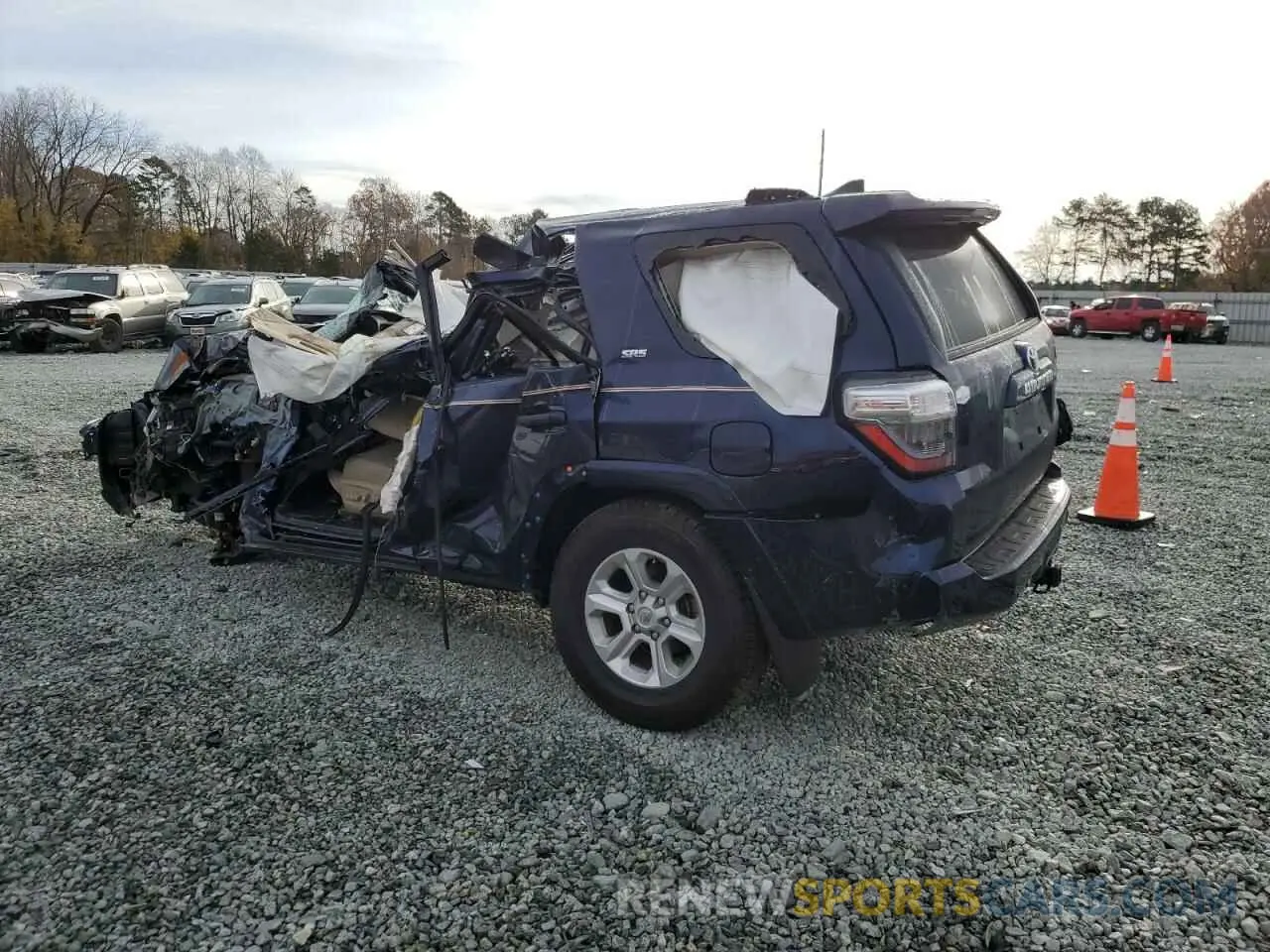 2 Photograph of a damaged car JTENU5JR7R6223873 TOYOTA 4RUNNER 2024