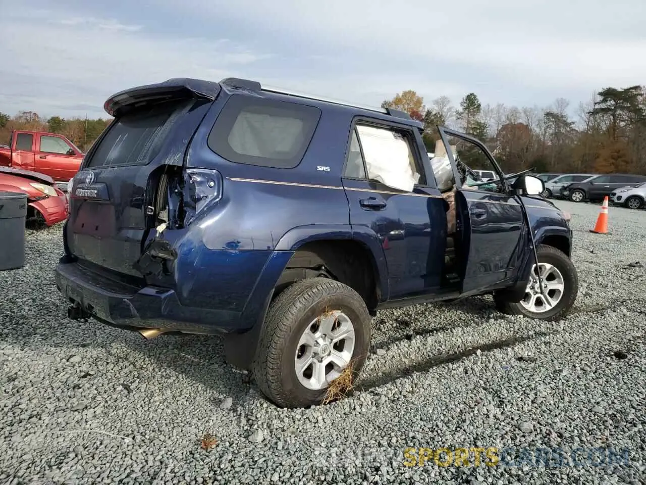 3 Photograph of a damaged car JTENU5JR7R6223873 TOYOTA 4RUNNER 2024