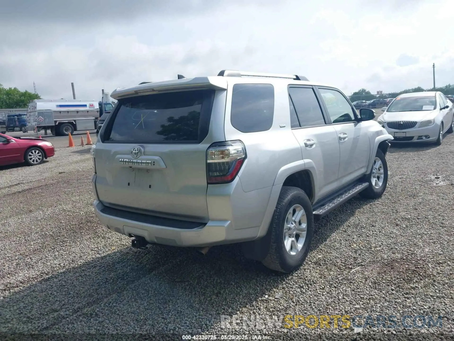 4 Фотография поврежденного автомобиля JTENU5JR9R6238505 TOYOTA 4RUNNER 2024