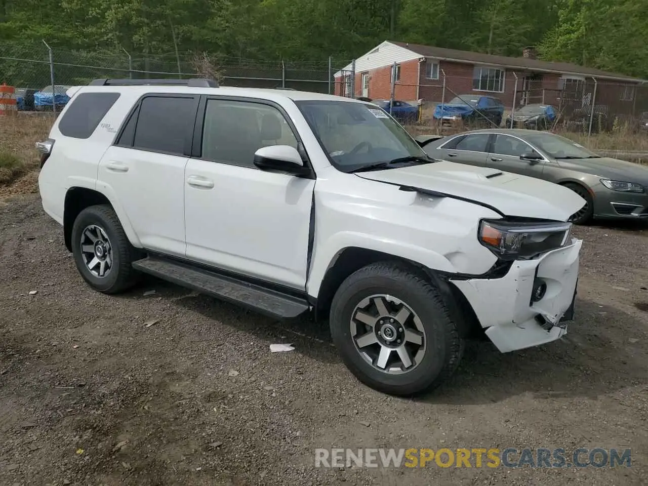 4 Фотография поврежденного автомобиля JTEPU5JR7R6273245 TOYOTA 4RUNNER 2024