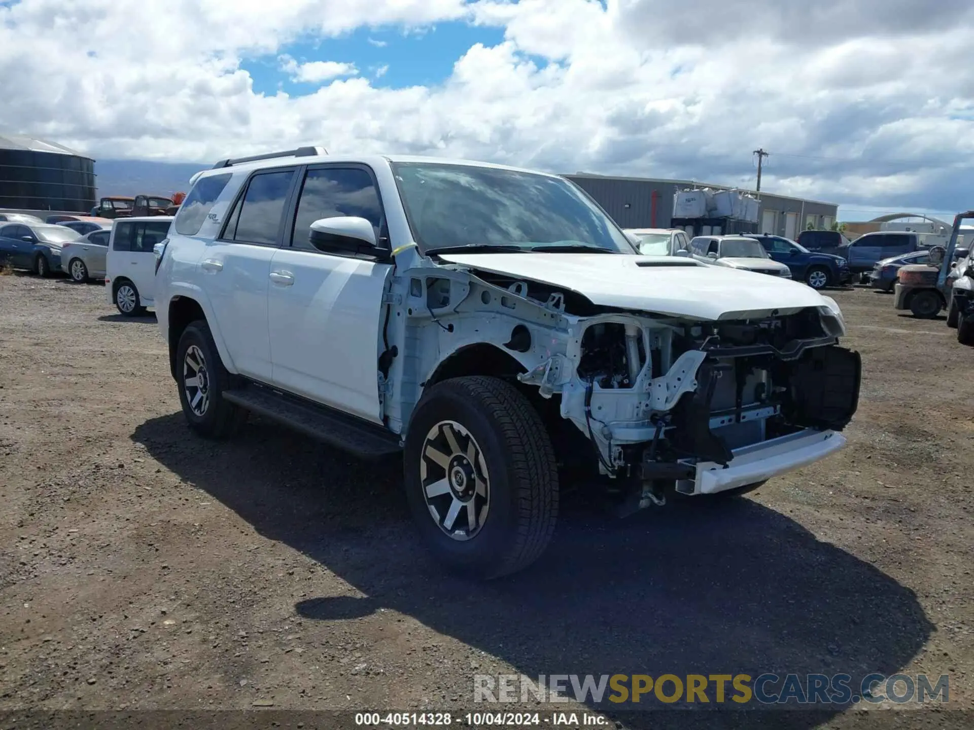 1 Фотография поврежденного автомобиля JTEPU5JR9R6219672 TOYOTA 4RUNNER 2024