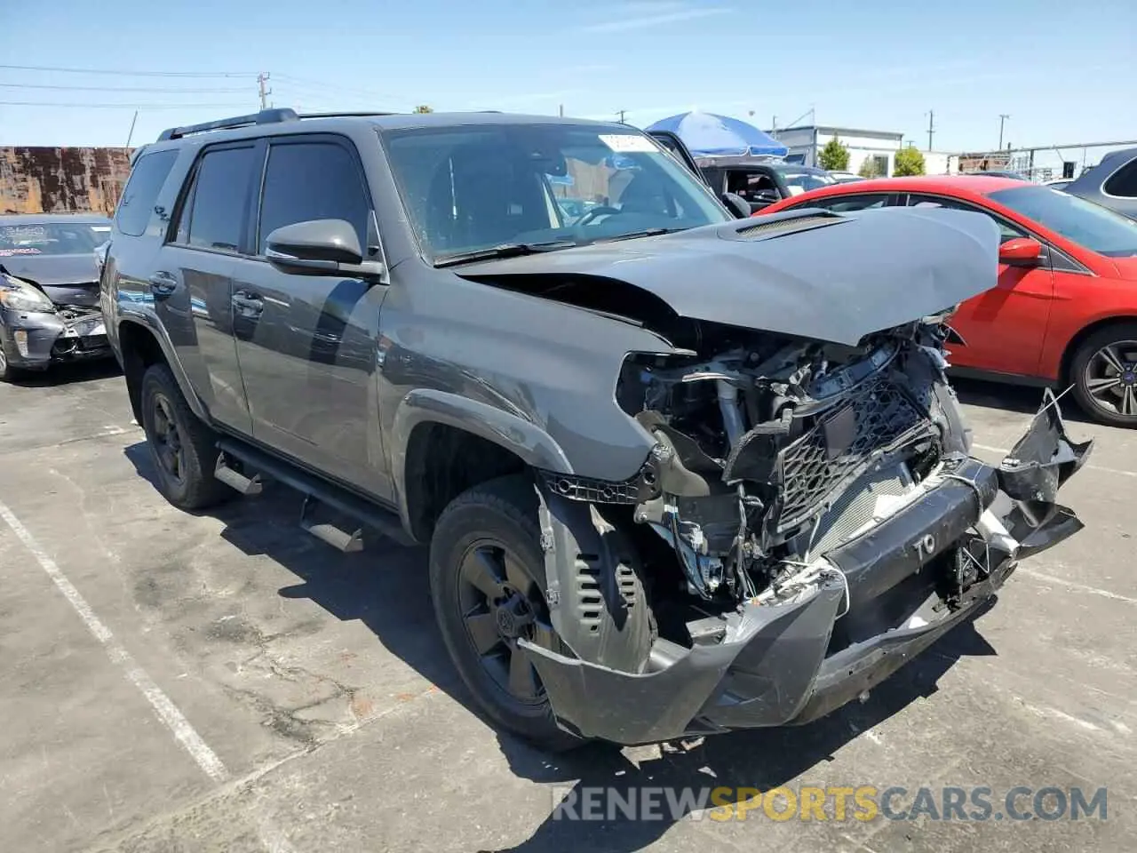 4 Photograph of a damaged car JTERU5JR0R6230455 TOYOTA 4RUNNER 2024
