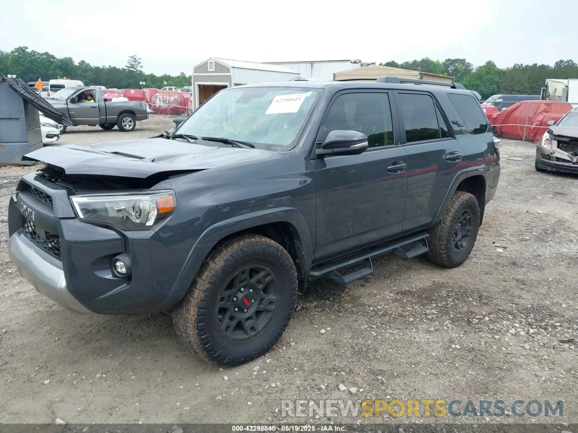 2 Photograph of a damaged car JTERU5JR0R6287612 TOYOTA 4RUNNER 2024