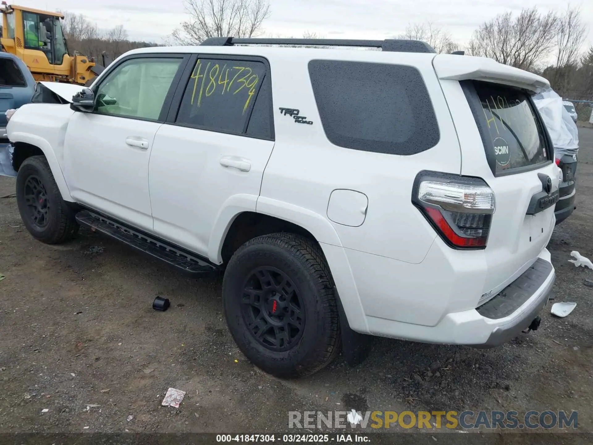 3 Photograph of a damaged car JTERU5JR0R6293202 TOYOTA 4RUNNER 2024