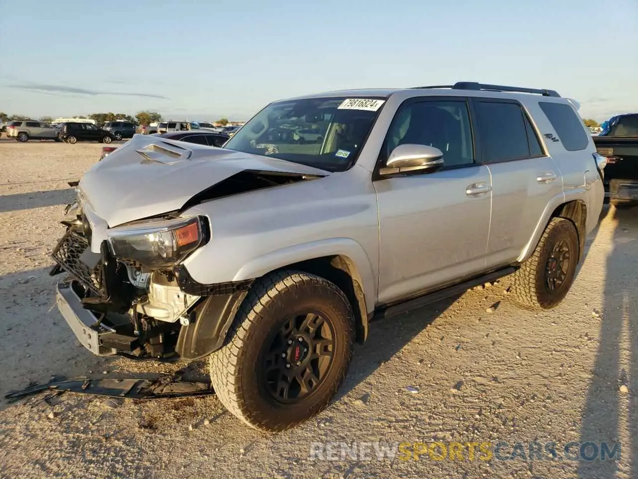1 Photograph of a damaged car JTERU5JR2R6255454 TOYOTA 4RUNNER 2024